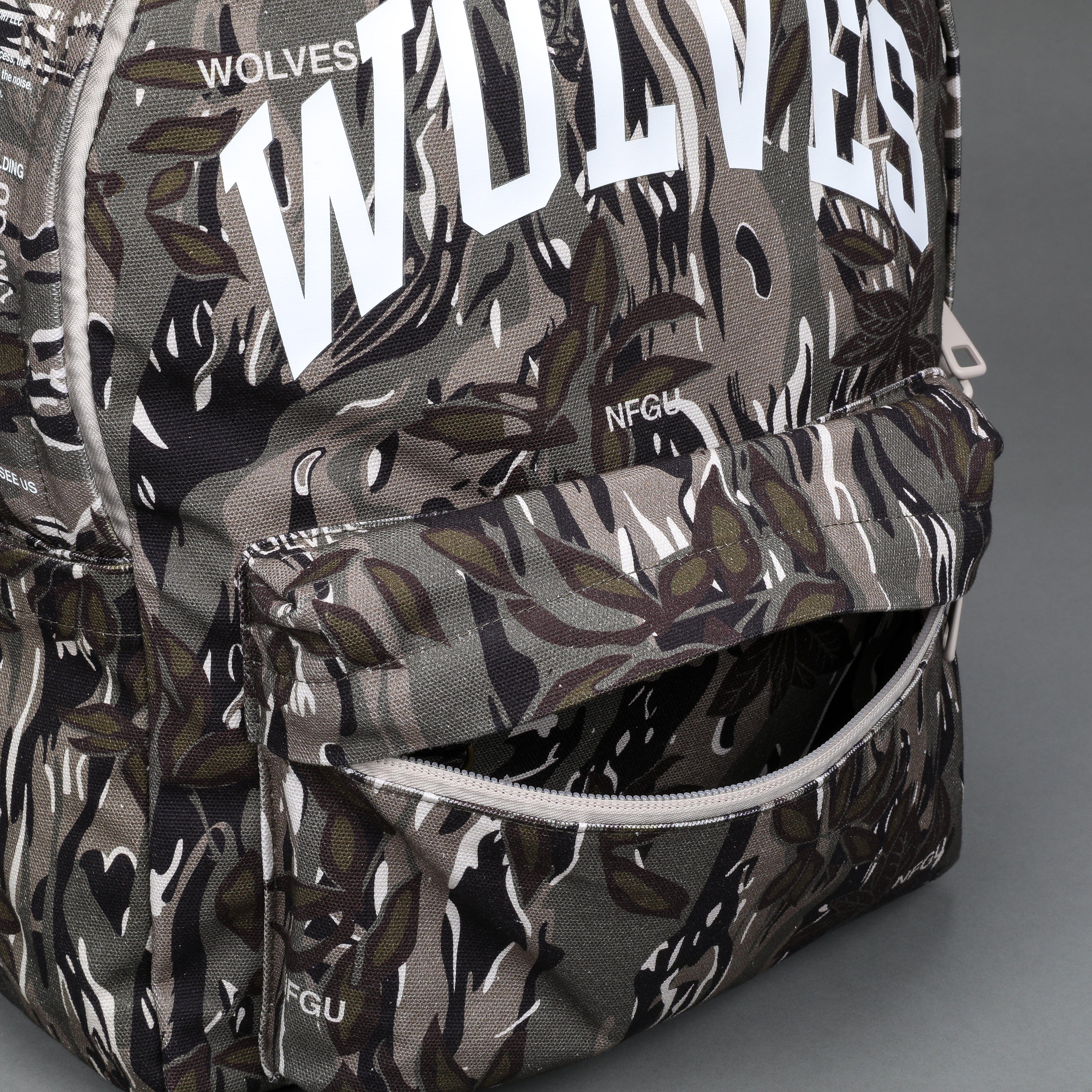 Wolves Everyday Backpack in Darc Coffee Norse Camo