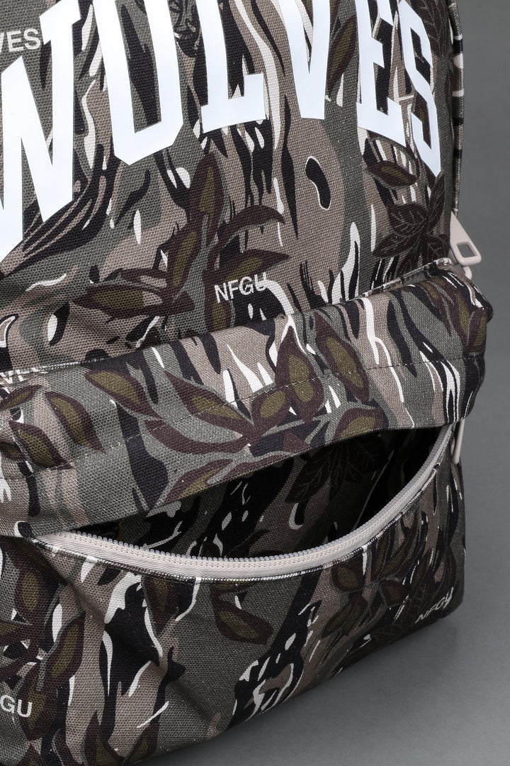 Wolves Everyday Backpack in Darc Coffee Norse Camo