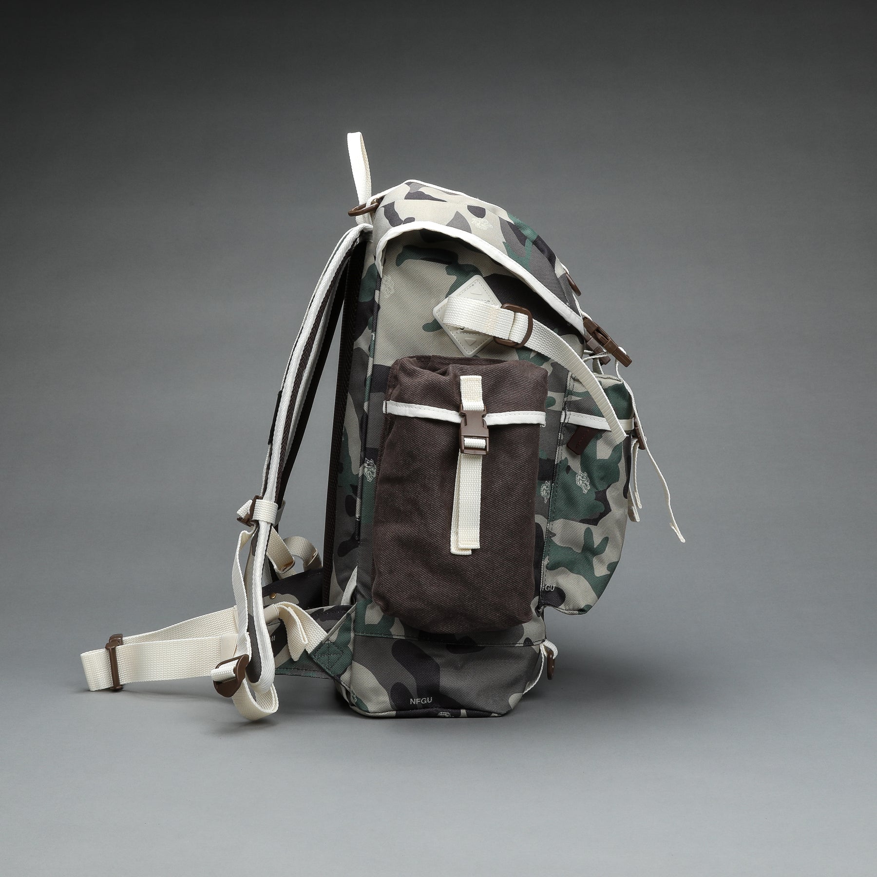 Wolves Club Traveler Backpack in Wolf Woodland Camo – DarcSport