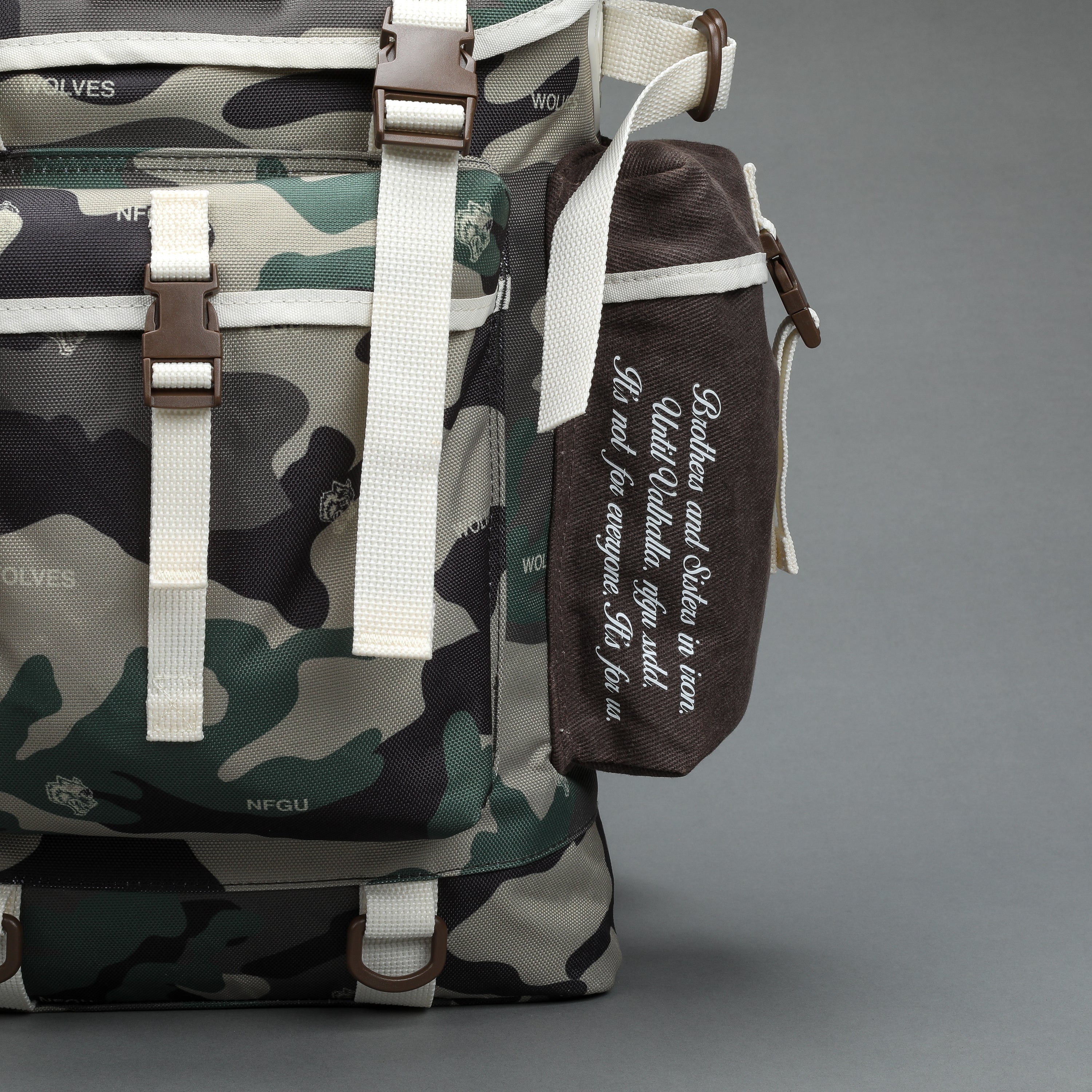 Wolves Club Traveler Backpack in Wolf Woodland Camo – DarcSport