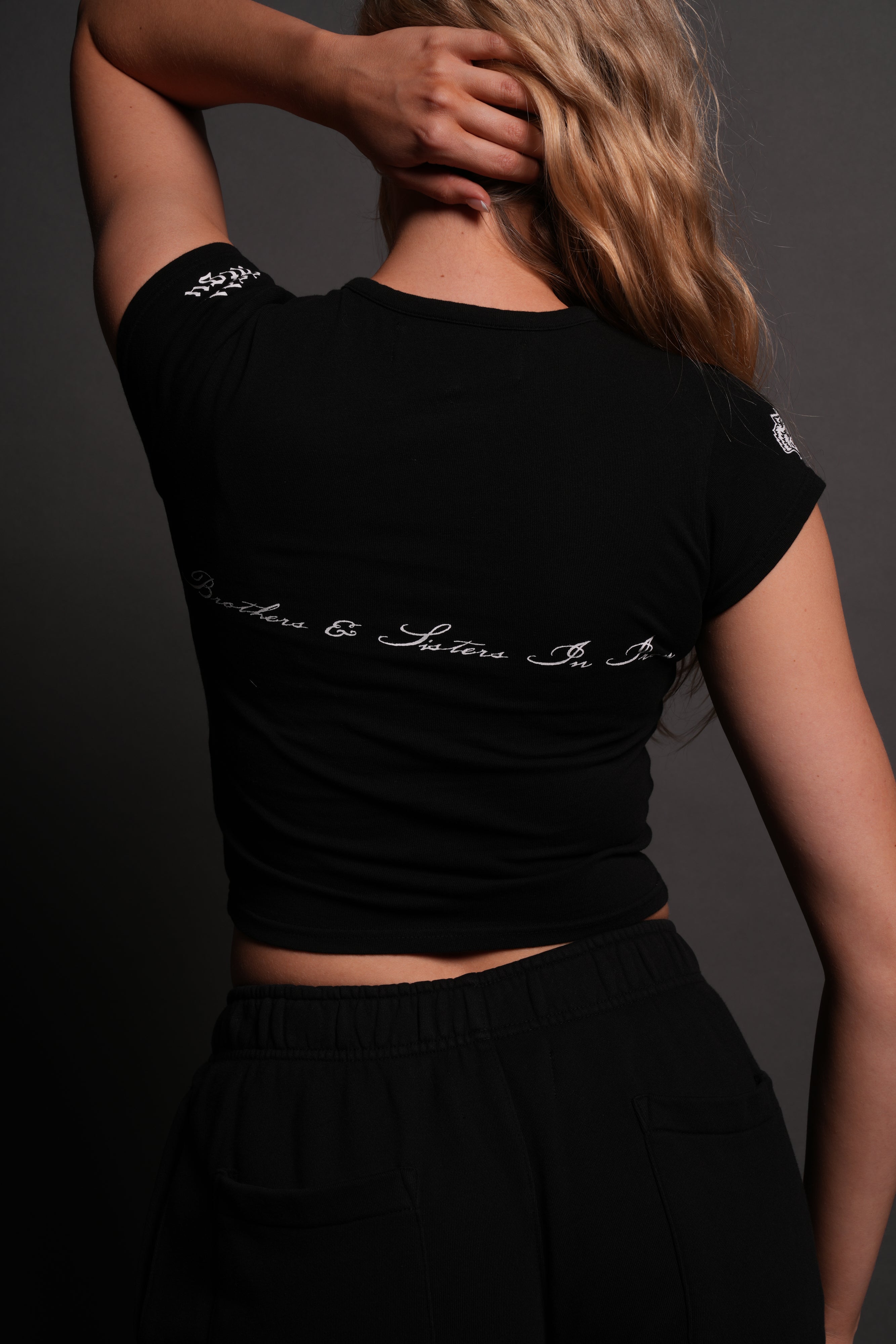 Wolves Gym V2 "Baby" Tee in Black