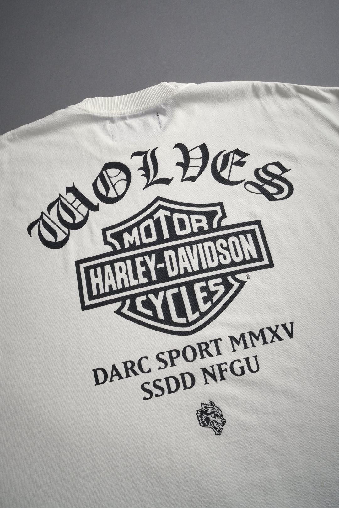 Harley-Davidson Wolves Grunge Cut-Off Tee in Cream
