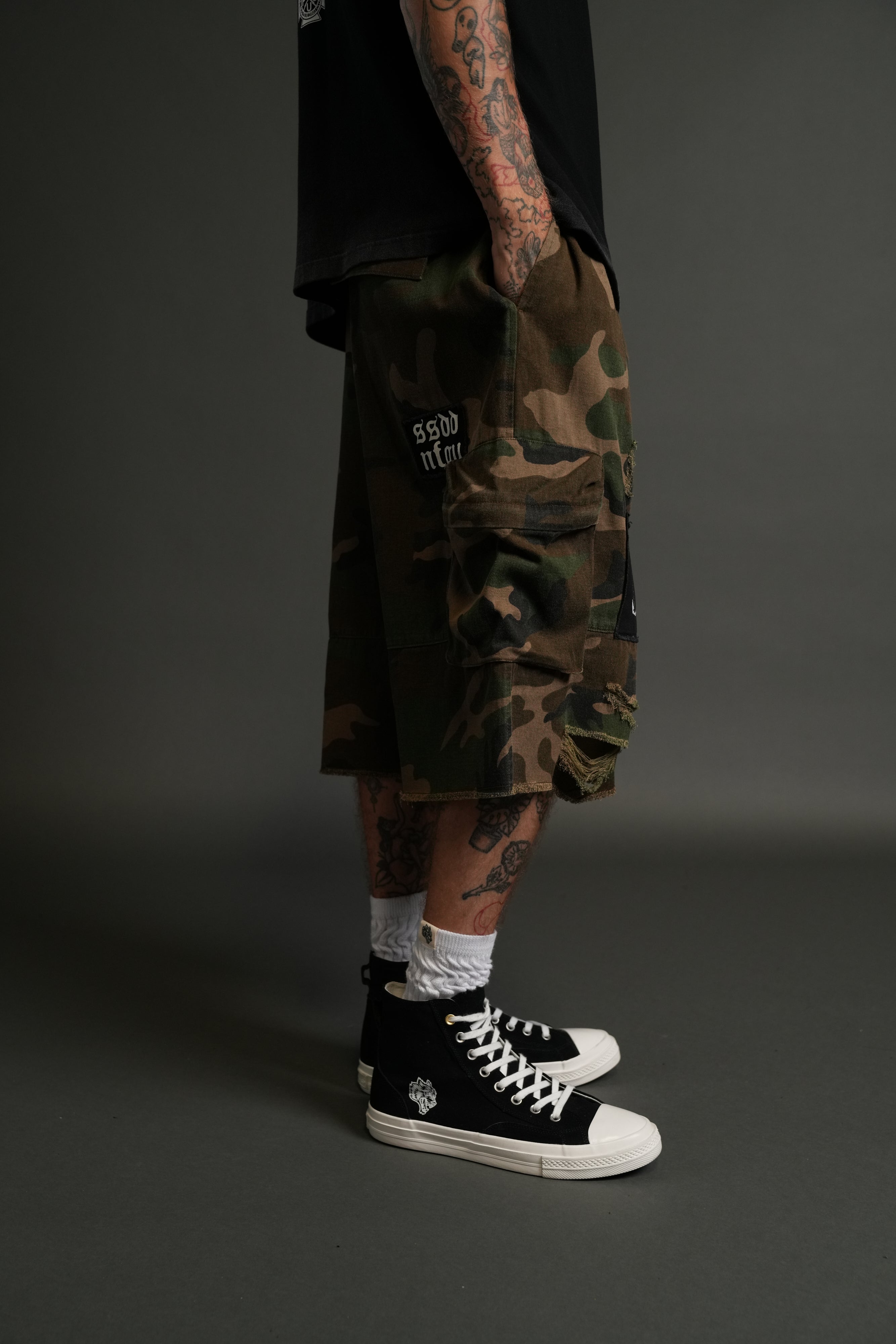 Patched Wolf Chopper Duke Cargo Shorts in Woodland Camo