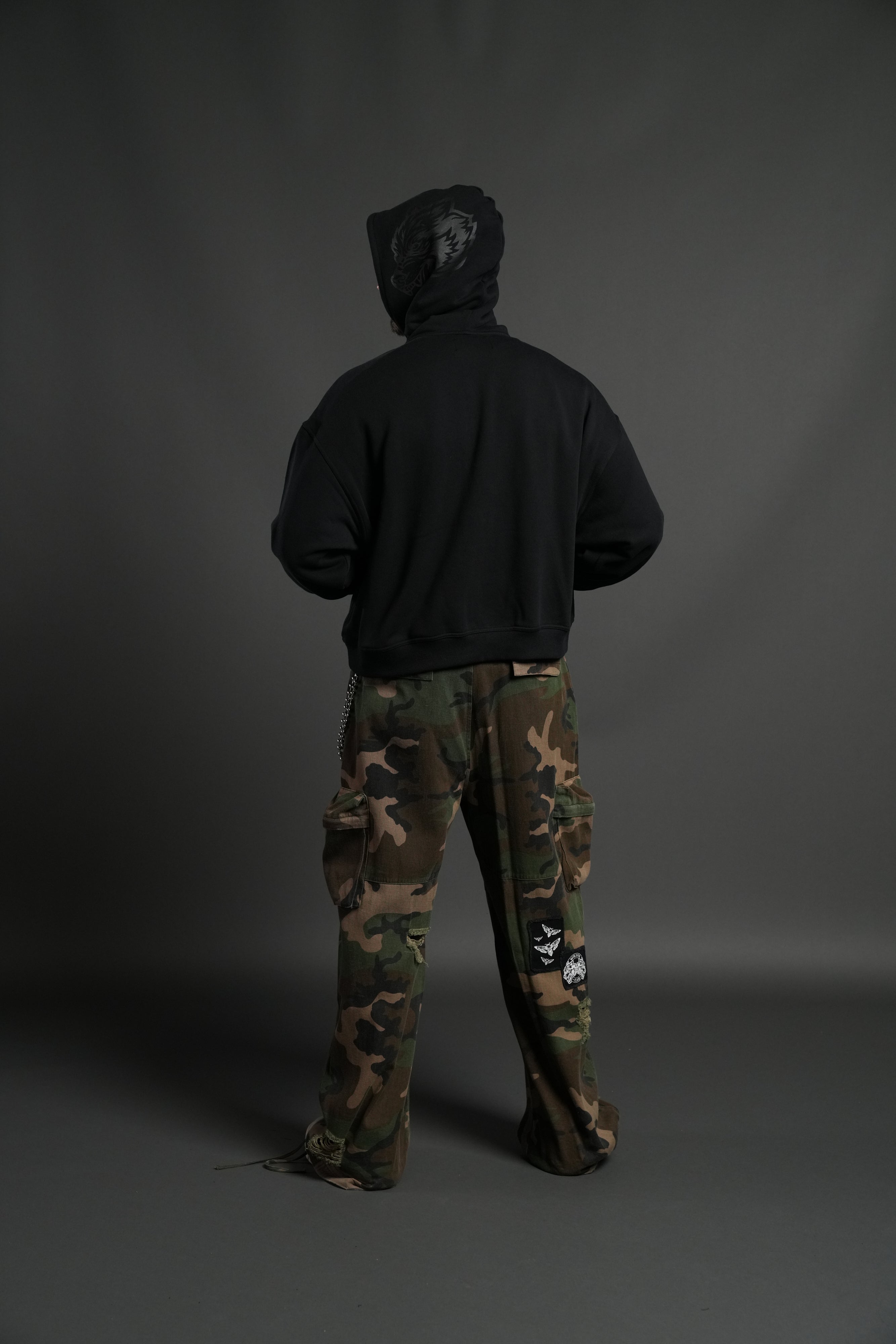 Inner Wolf Vex Double Zip Hoodie in Black
