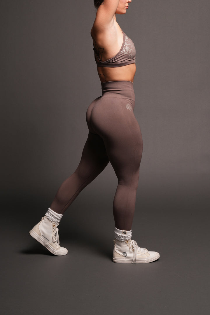 Dual Everson Seamless Leggings In Mojave Brown