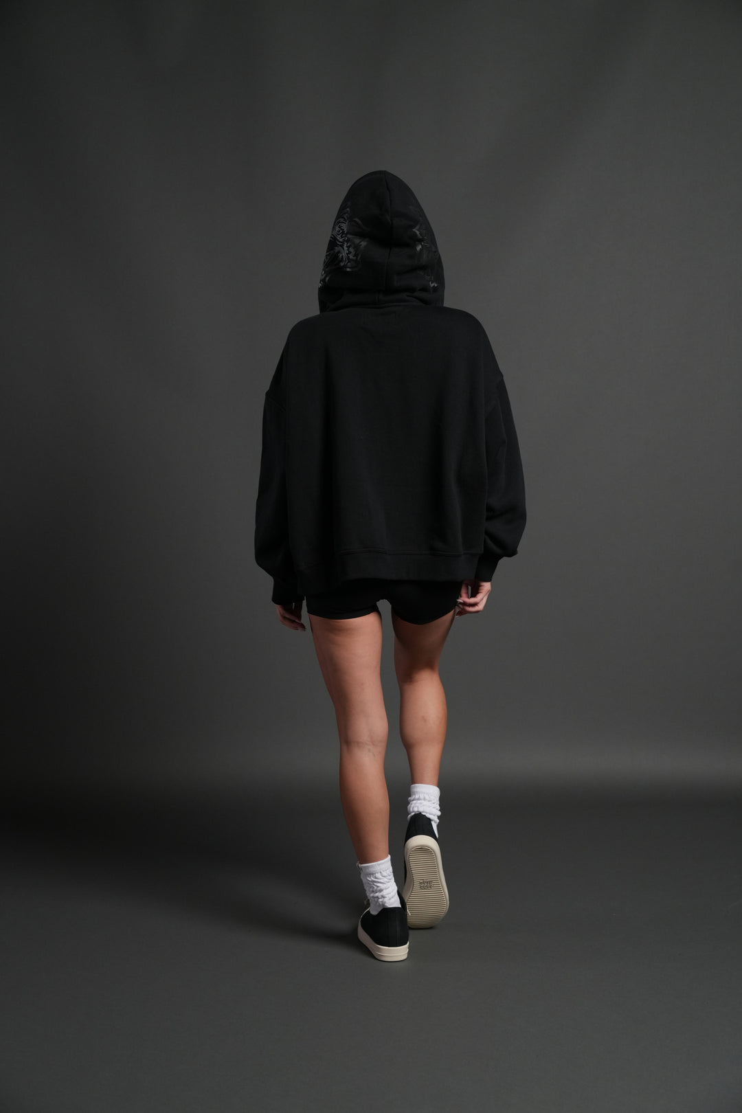 Inner Wolf Vex Double Zip Hoodie in Black
