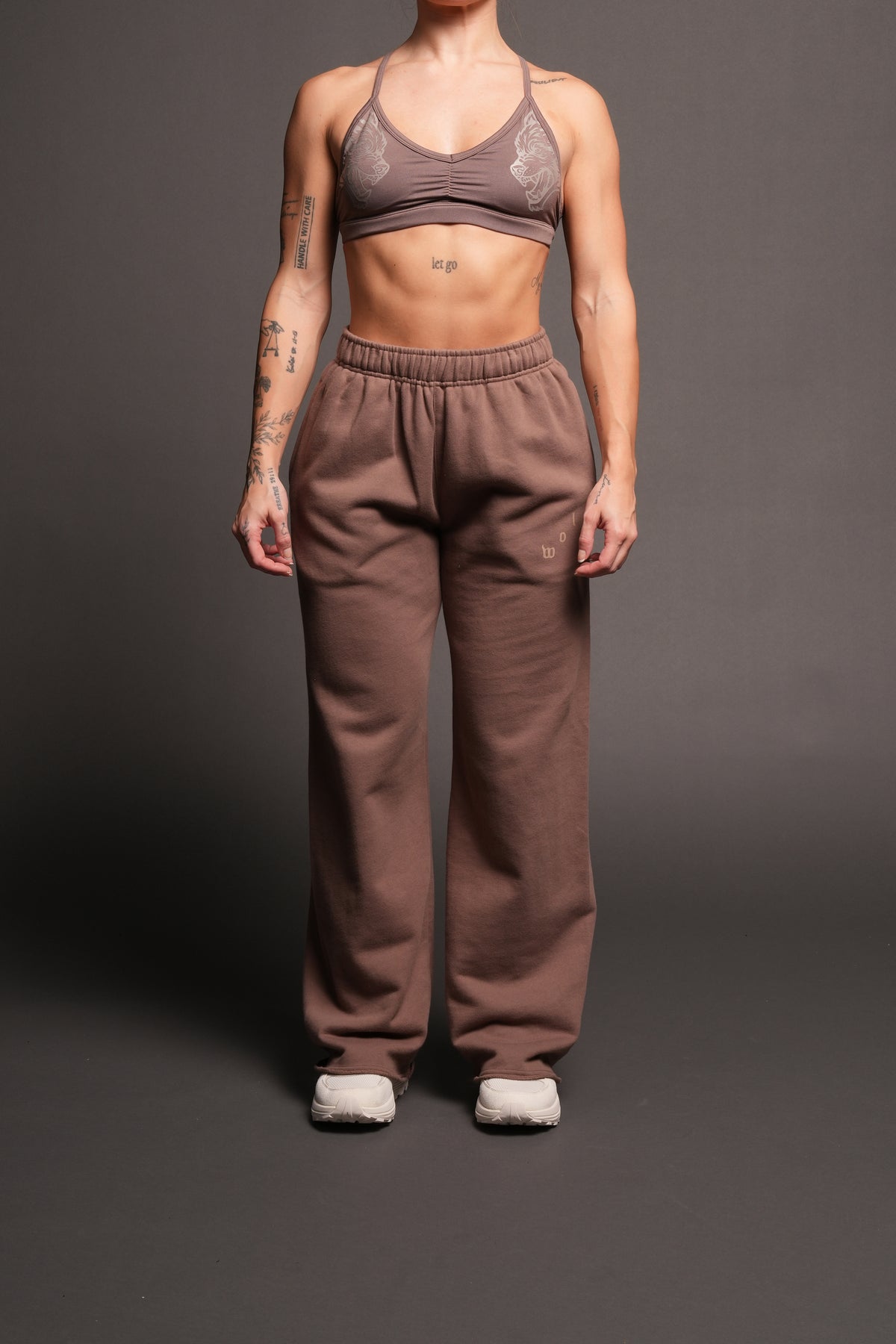 She Wolf Pyramid Big Cozy Sweats In Mojave Brown