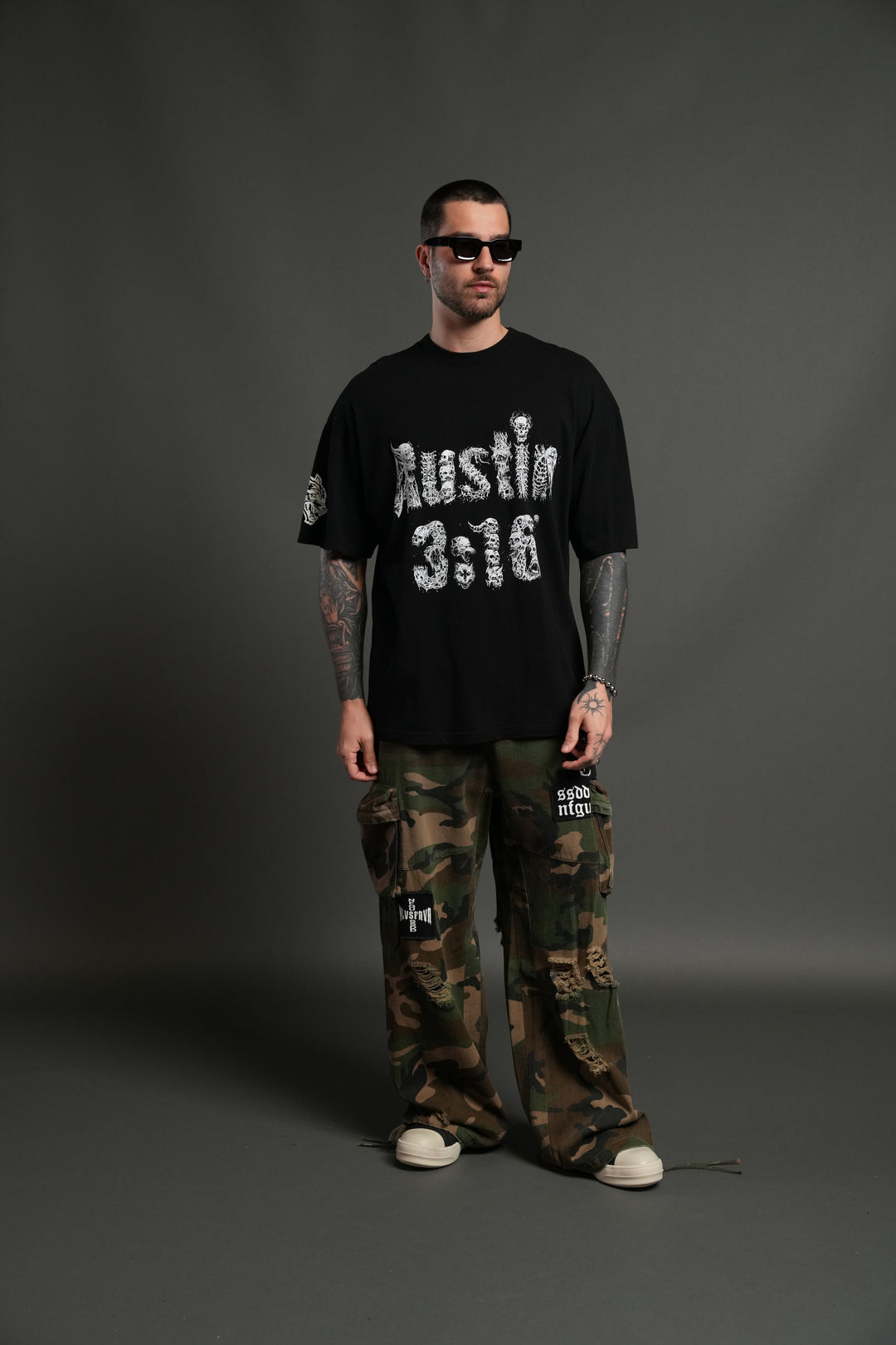 Stone Cold Riddick Premium Oversized Tee in Black
