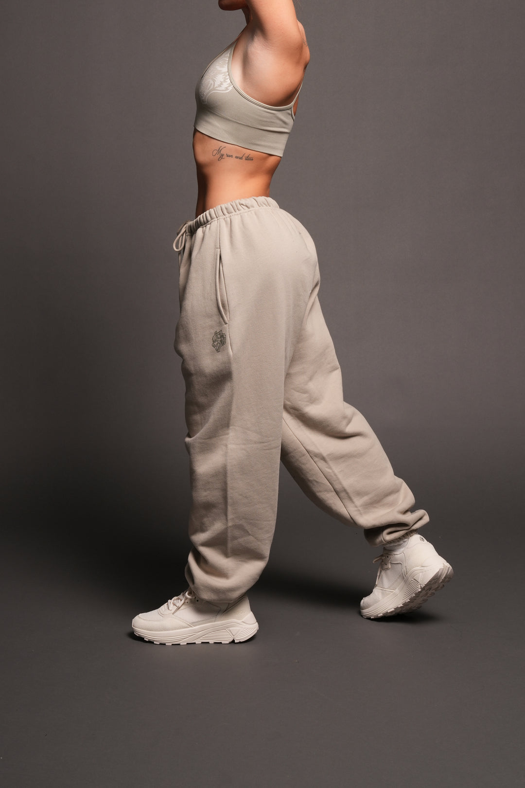 Dual Lightweight Lounger Sweat Pants In Cactus Gray