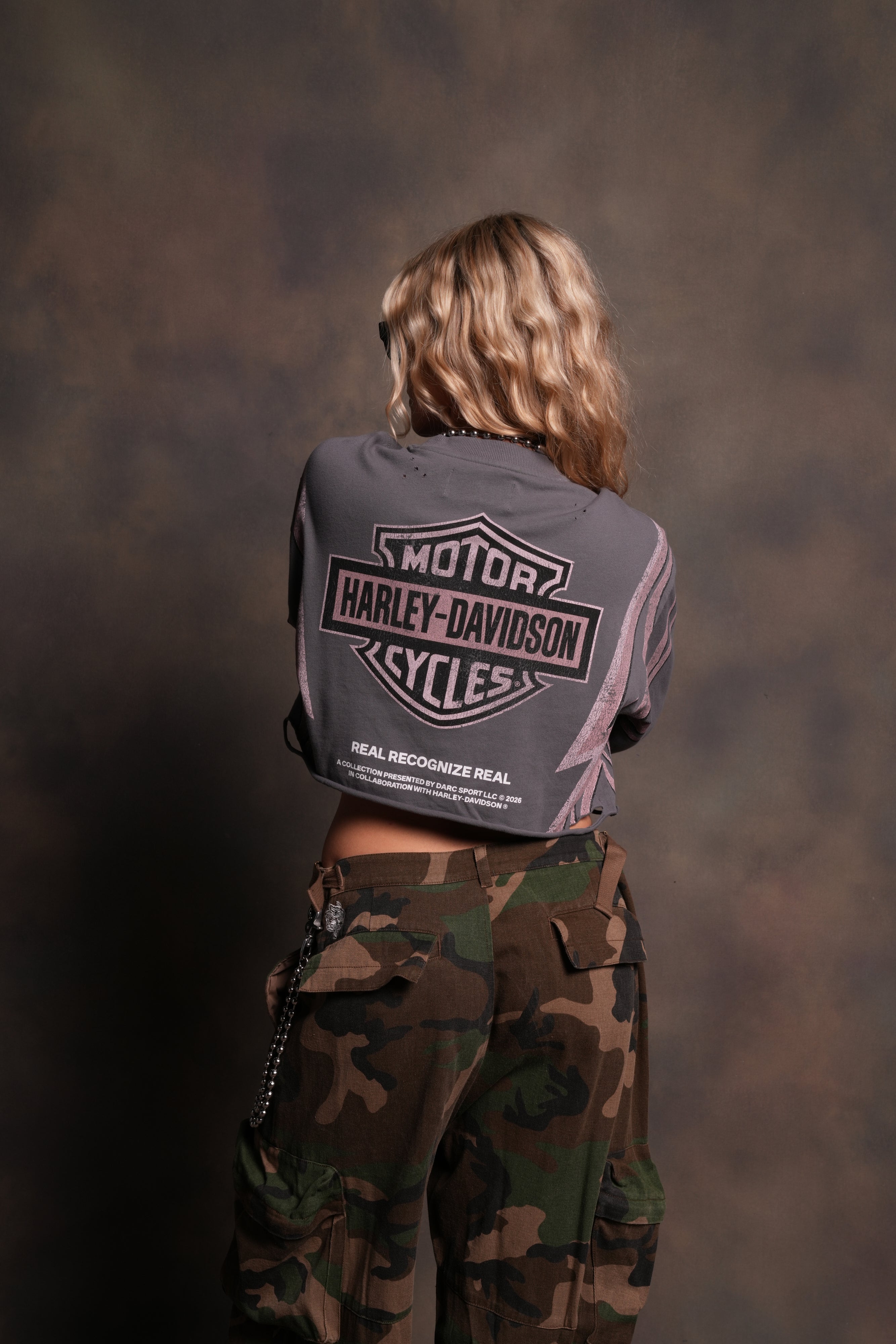 Real Recognize Real Distressed Oversized Cropped L/S Tee in Slate Gray