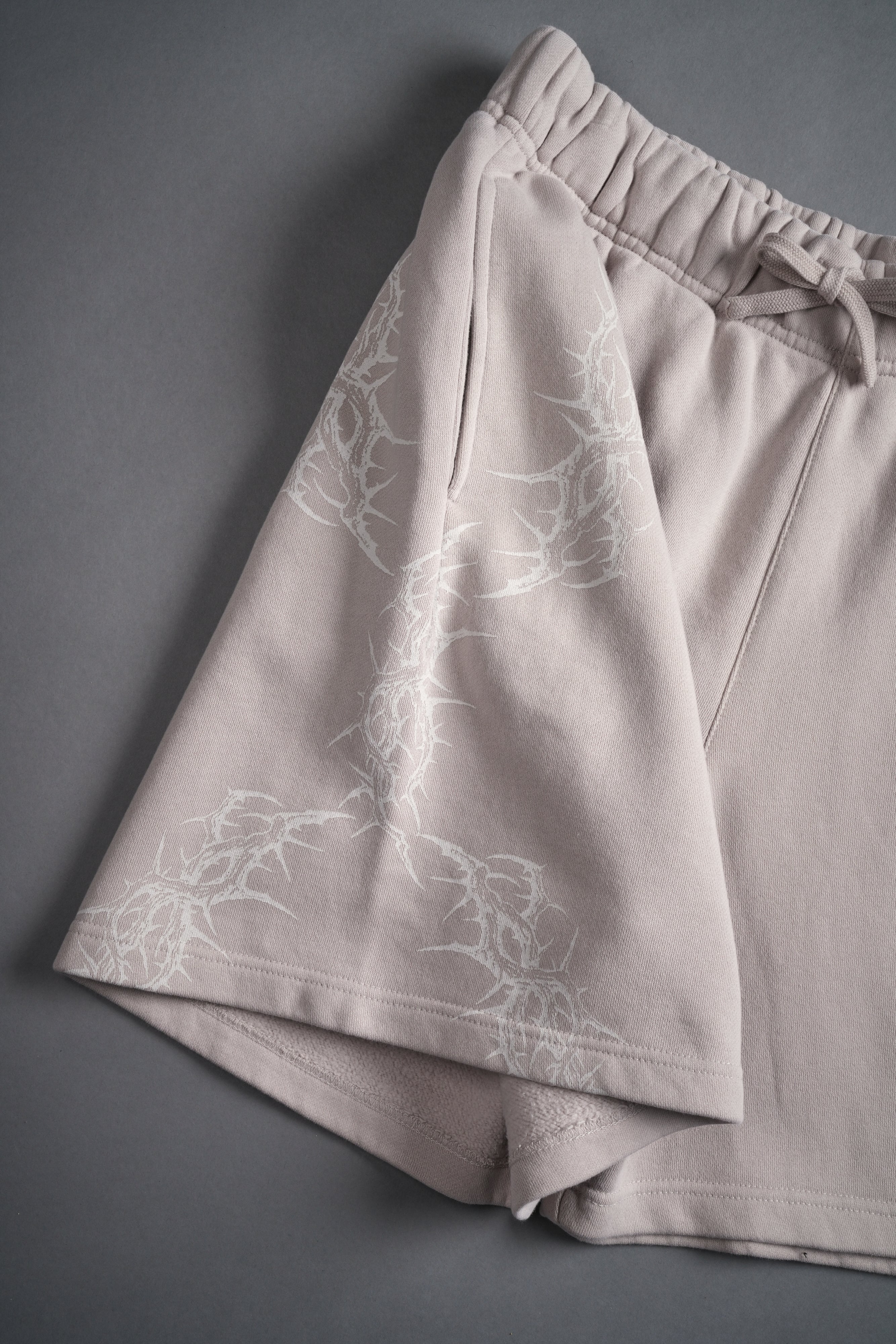 Thorns Post Lounge Sweat Shorts in Clay