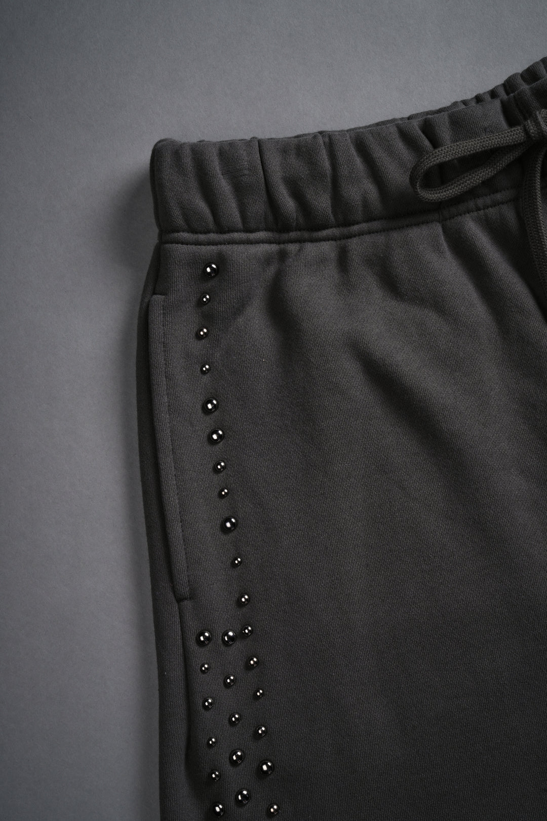 Stud Wolf Post Lounge Sweat Shorts in Wolf Gray