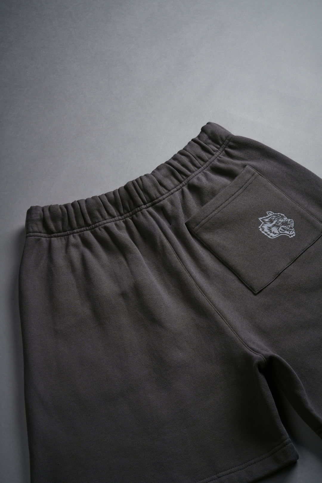 Stud Wolf Post Lounge Sweat Shorts in Wolf Gray