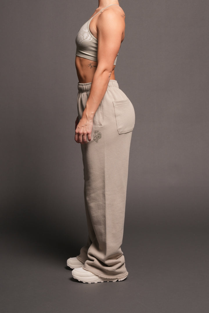 Dual Pyramid Big Cozy Sweats In Cactus Gray