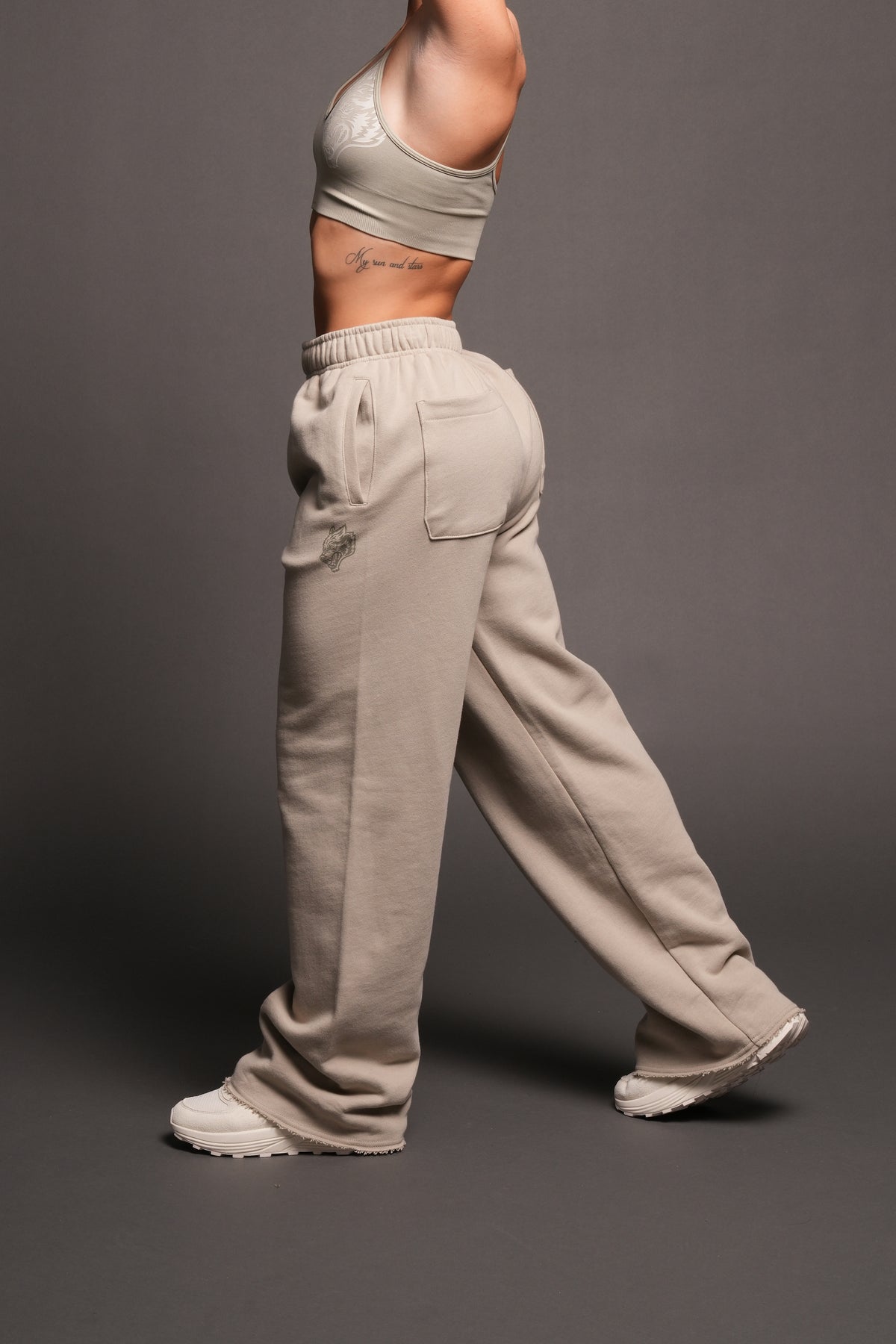 Dual Pyramid Big Cozy Sweats In Cactus Gray