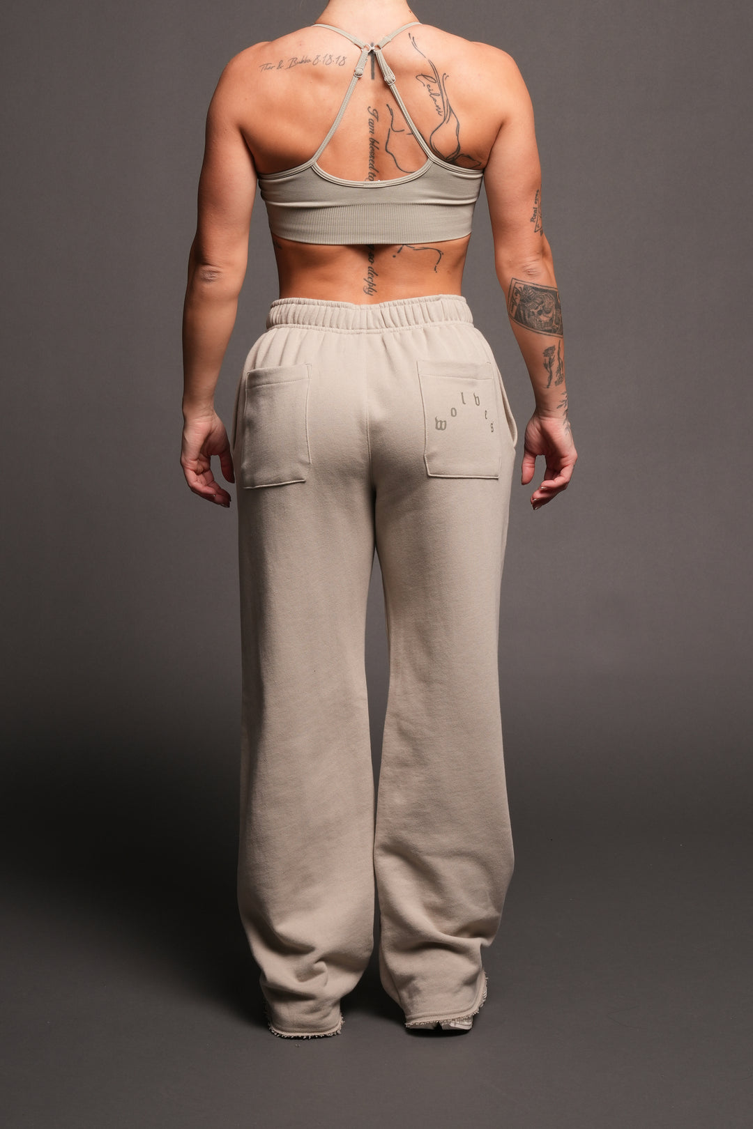 Dual Pyramid Big Cozy Sweats In Cactus Gray