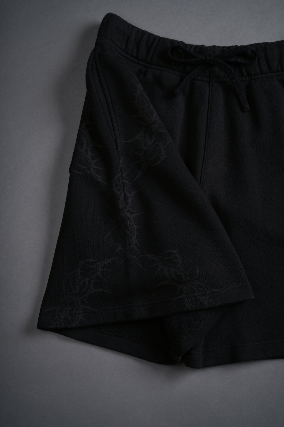 Thorns Post Lounge Sweat Shorts in Black