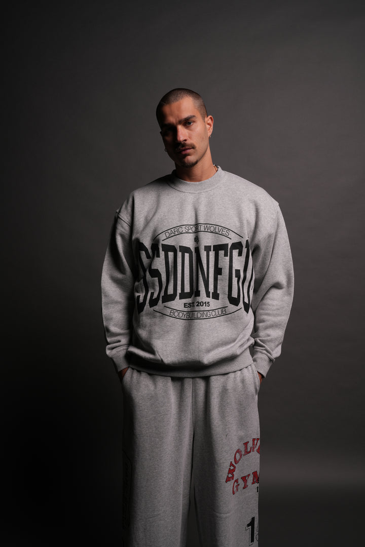 SSDDNFGU FRVR Oversized London Crewneck in Light Athletic Gray