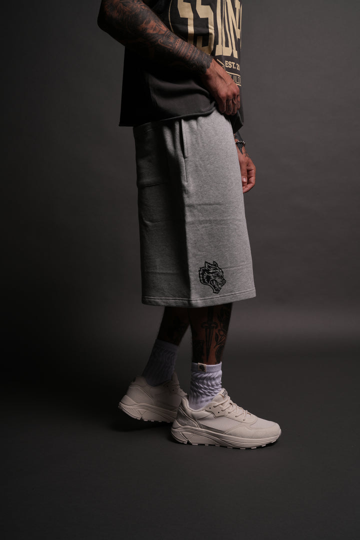 SSDDNFGU FRVR Oversized Osiris Sweat Shorts in Light Athletic Gray