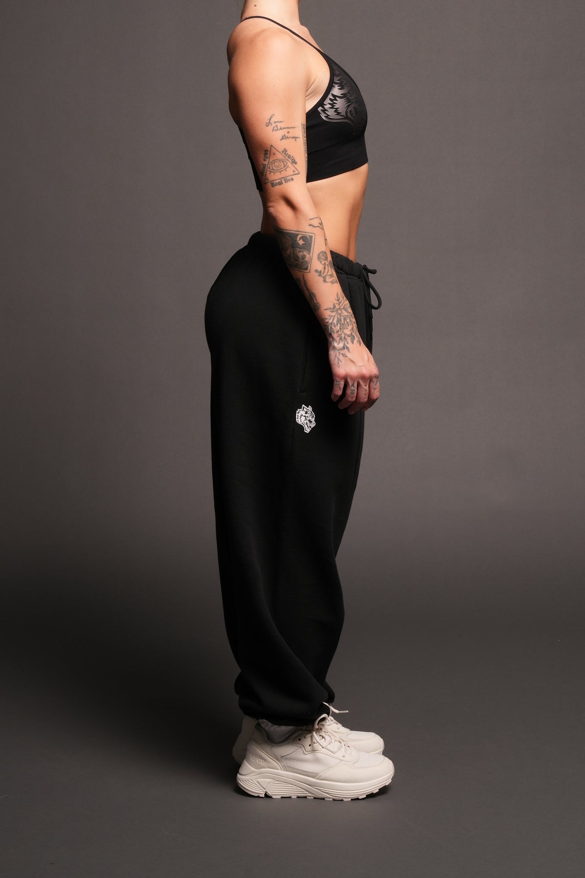 Dual Lightweight Lounger Sweat Pants In Black