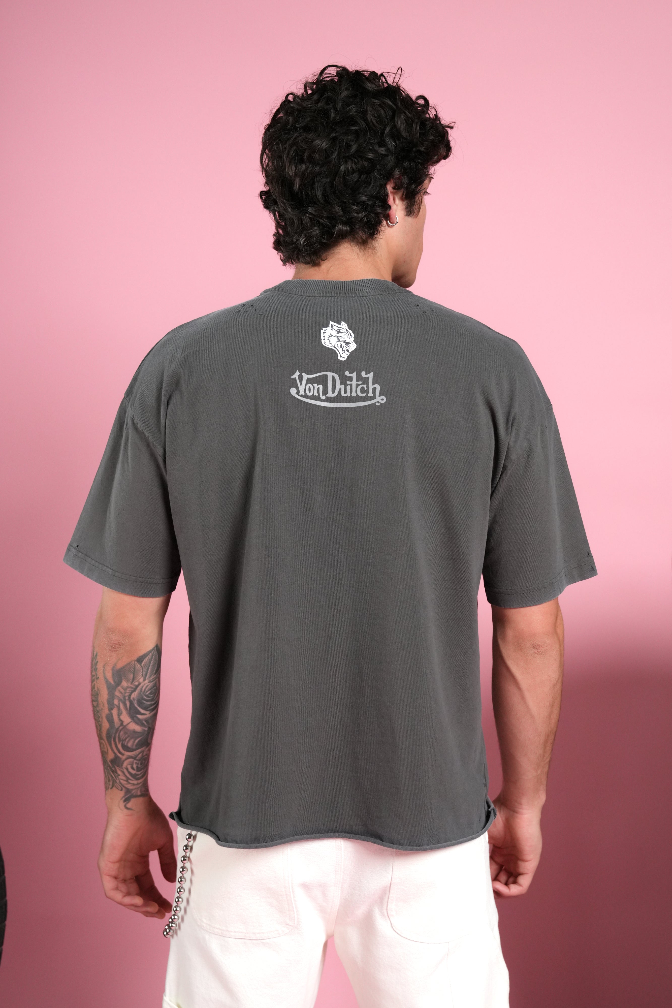 Flight Club Distressed Grunge Mid-Length Raw Hem Tee in Wolf Gray