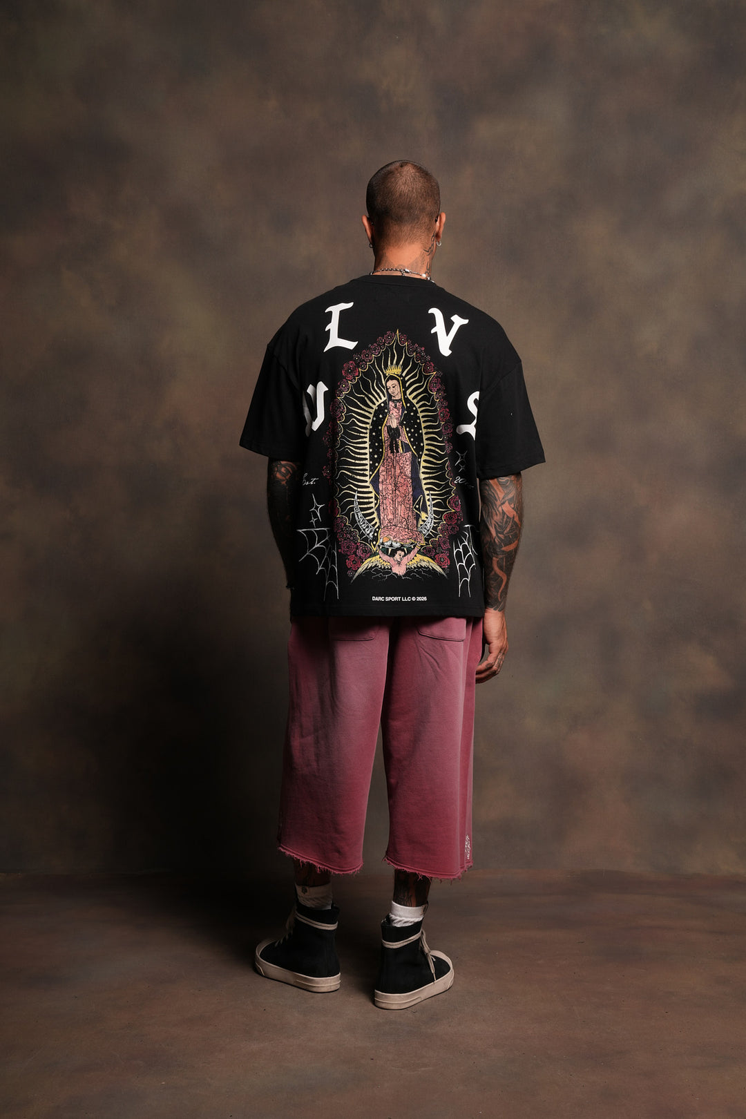 Dama De Las Rosas Premium Oversized Tee In Black