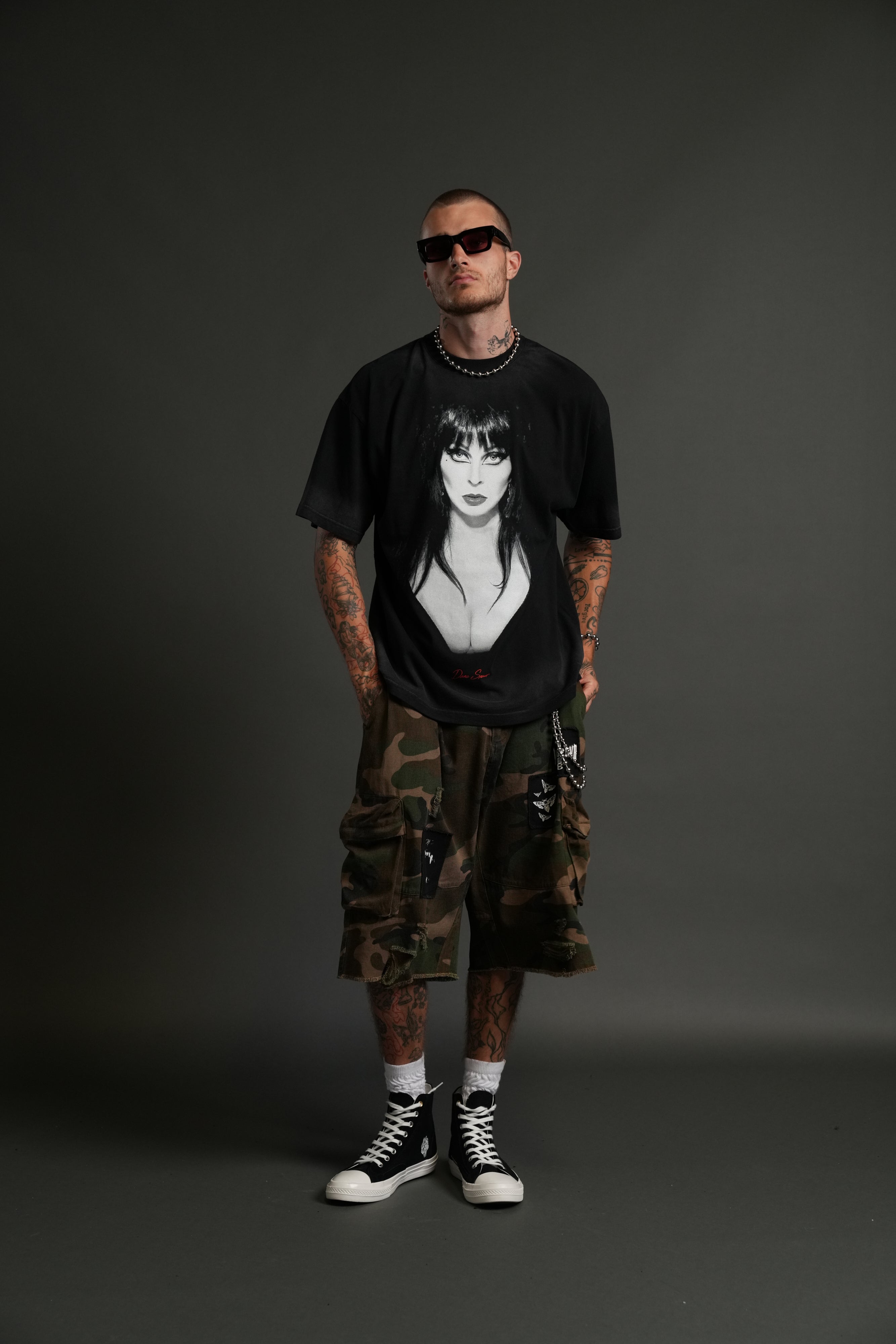 Mistress of Darkness "Grunge" Tee in Black Drift Wash