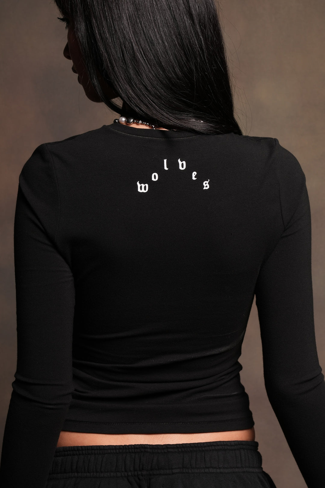 Wolf Head Eden Ls Tee In Black
