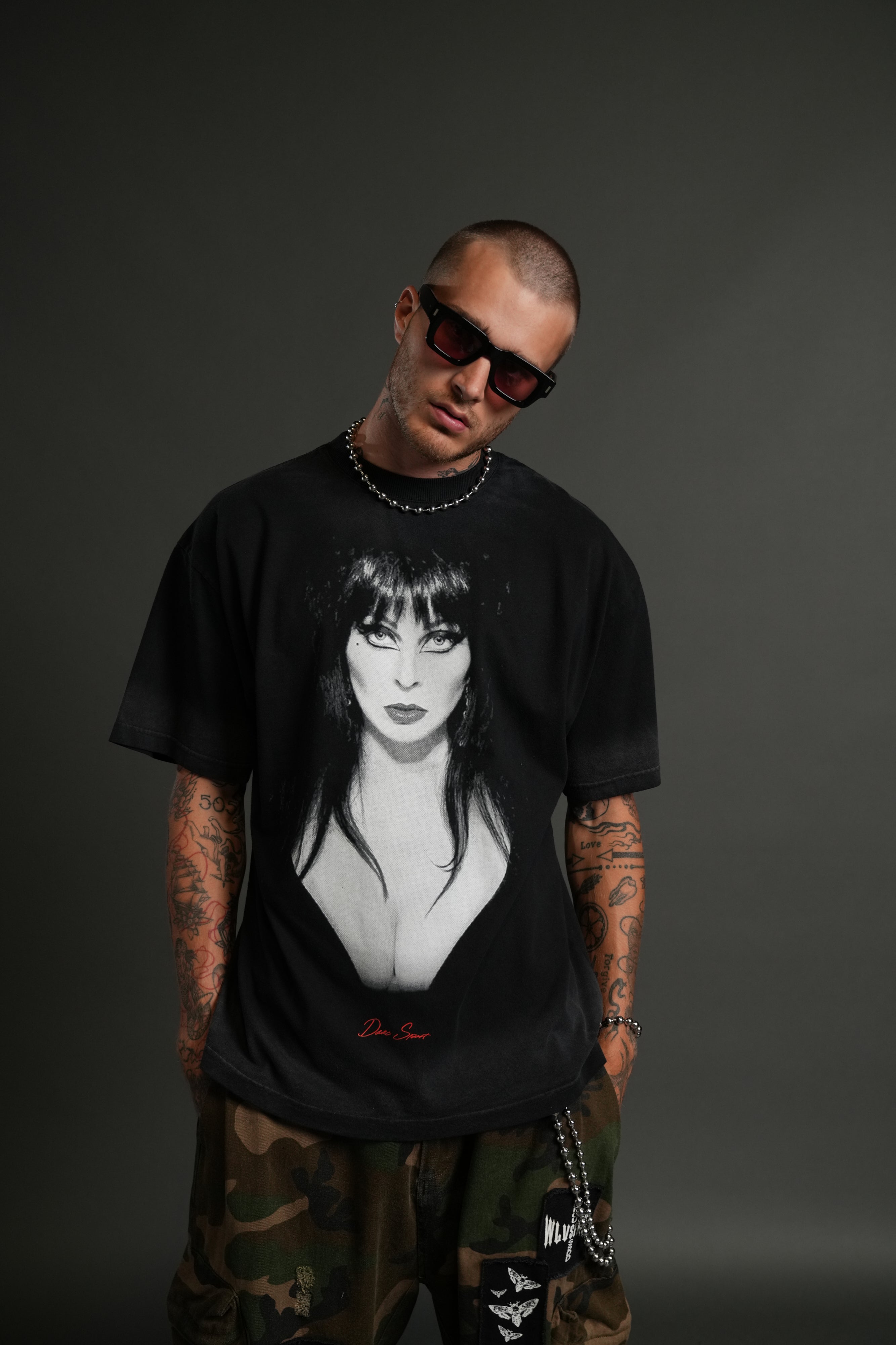 Mistress of Darkness "Grunge" Tee in Black Drift Wash
