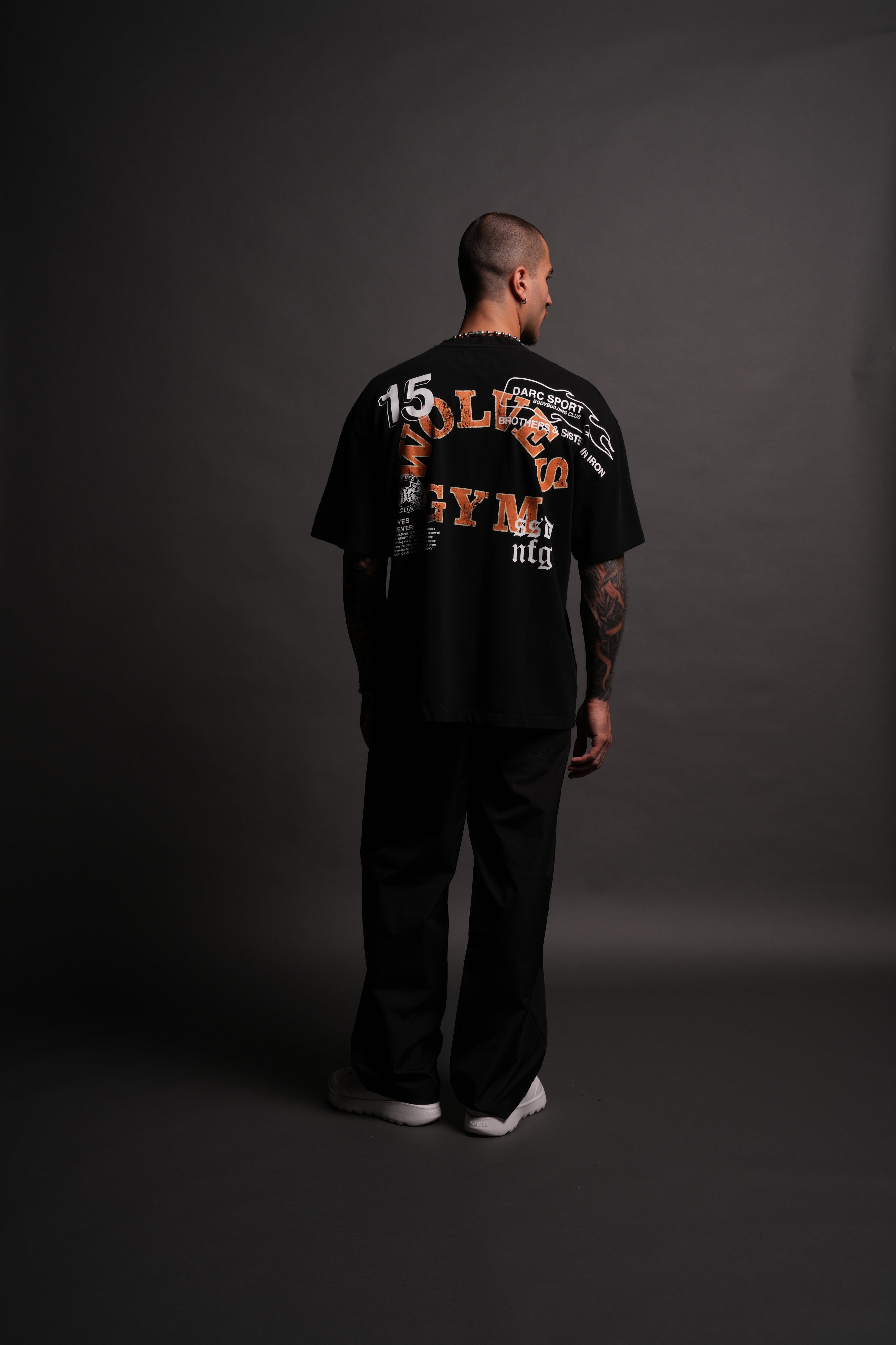Wolves Gym V2 "Premium" Oversized Tee in Black