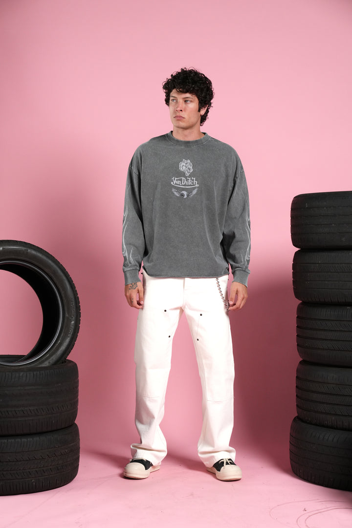 Take-Off Grunge Mid-Length Raw Hem LS Tee in Wolf Gray