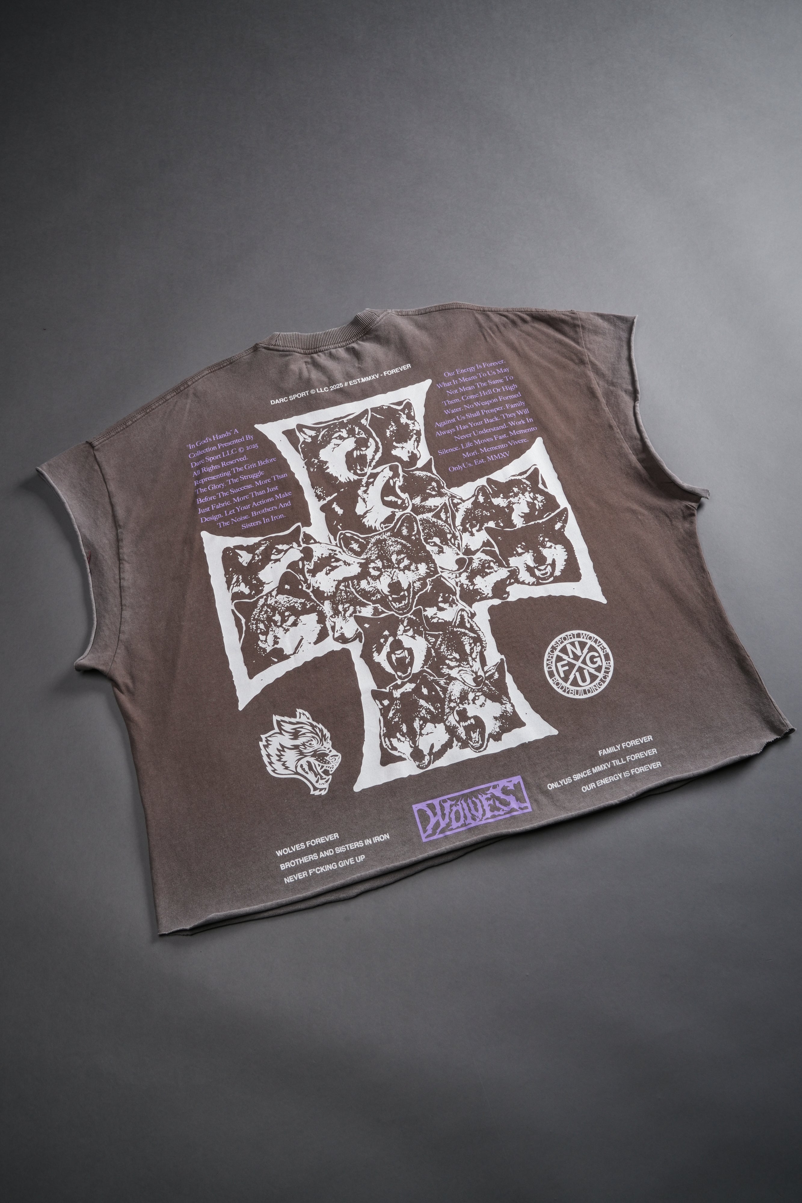 Iron Wolf Pack Grunge Cut-Off Tee in Mojave Brown