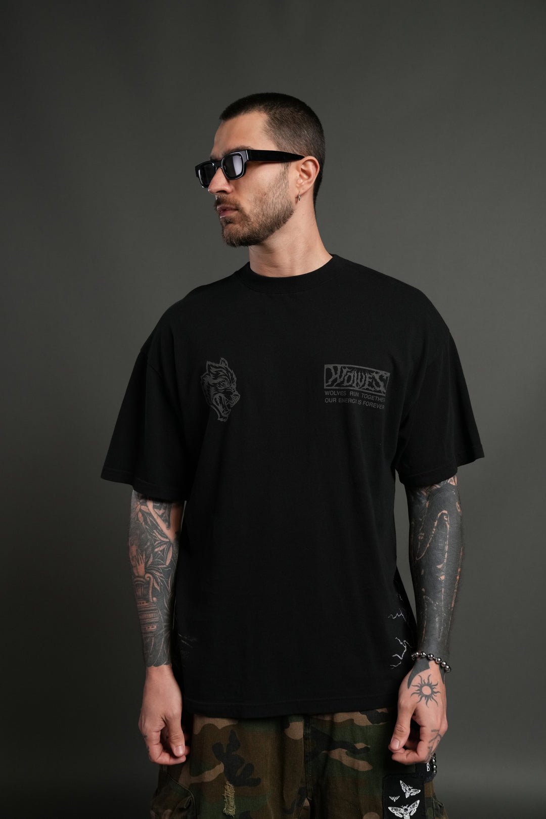 Darc M. Bison "Side By Side" Series Premium Oversized Tee in Black