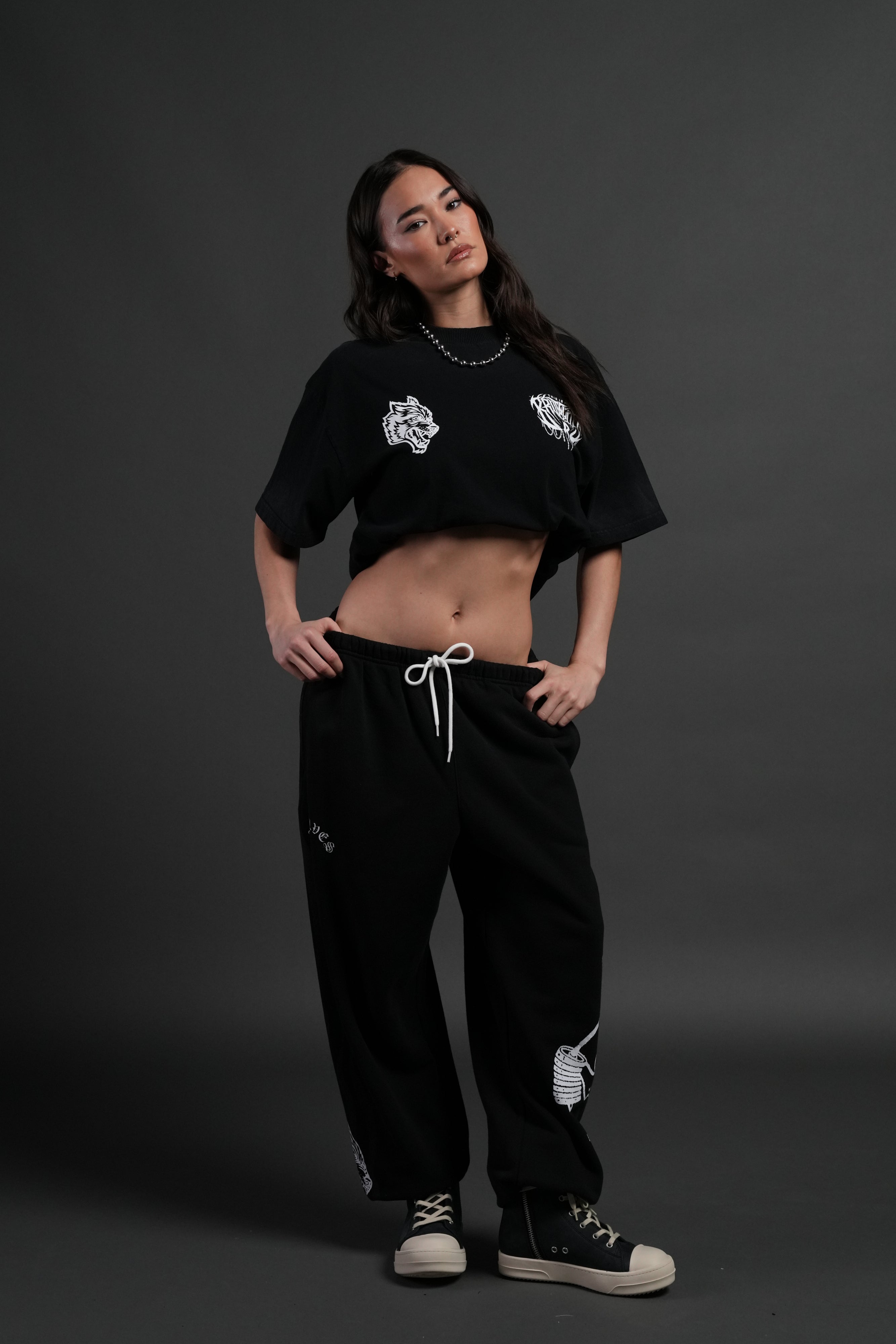 Rhea Forever Grunge Tee in Black Drift Wash