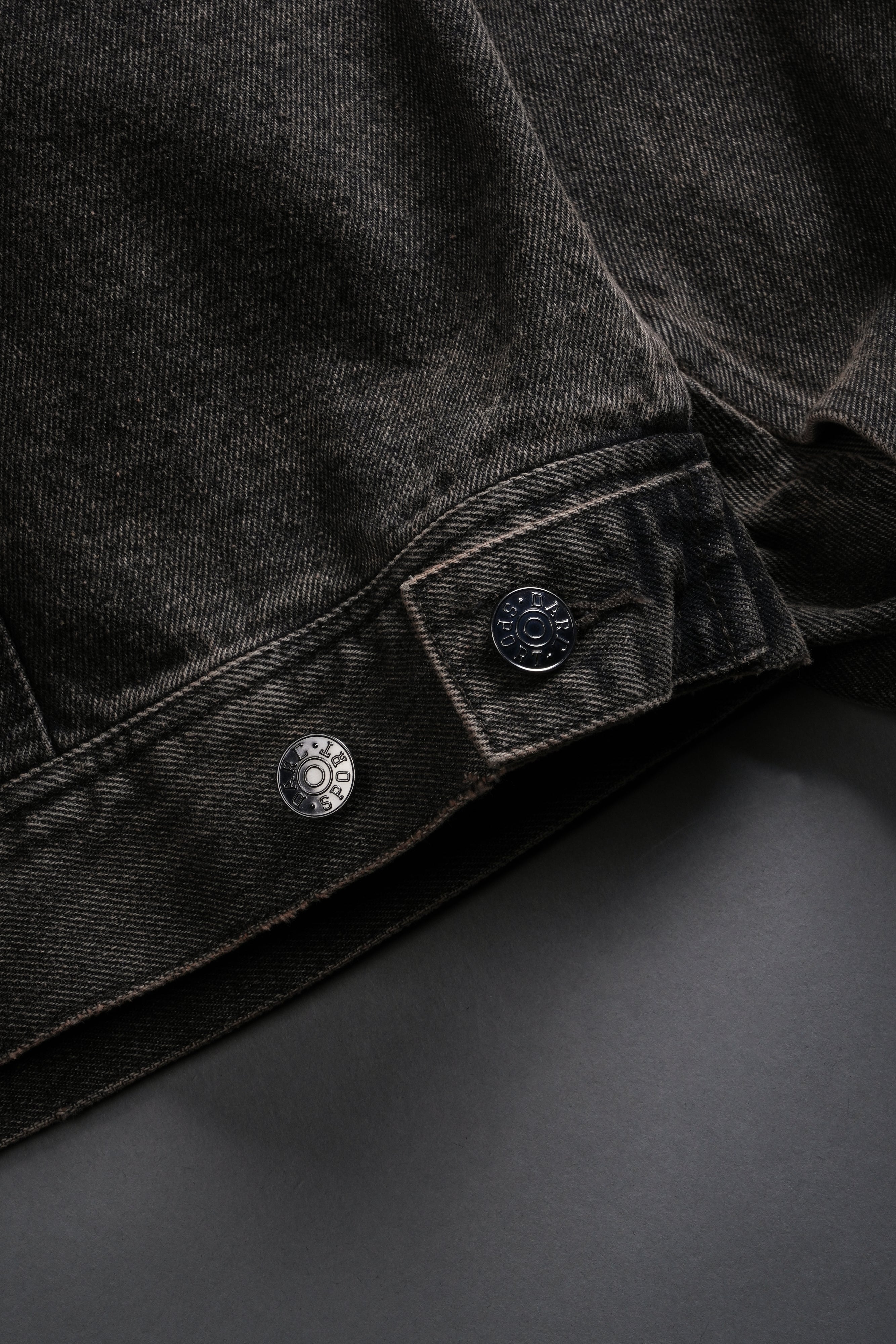 Darc Sport Wolves Jax Denim Jacket in Mojave Brown