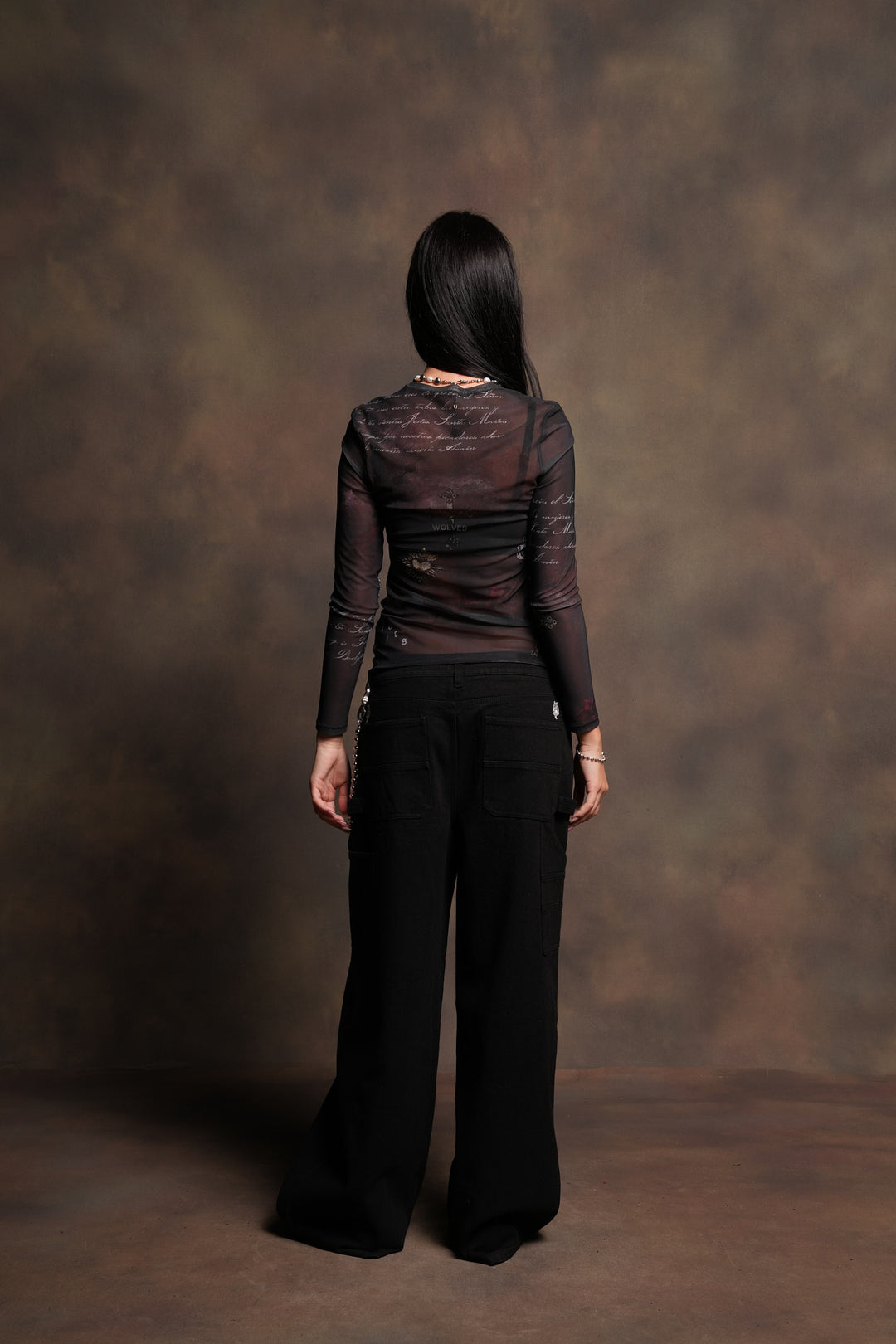 Devocion Eterna Shea Mesh Ls Top In Midnight Sorrow