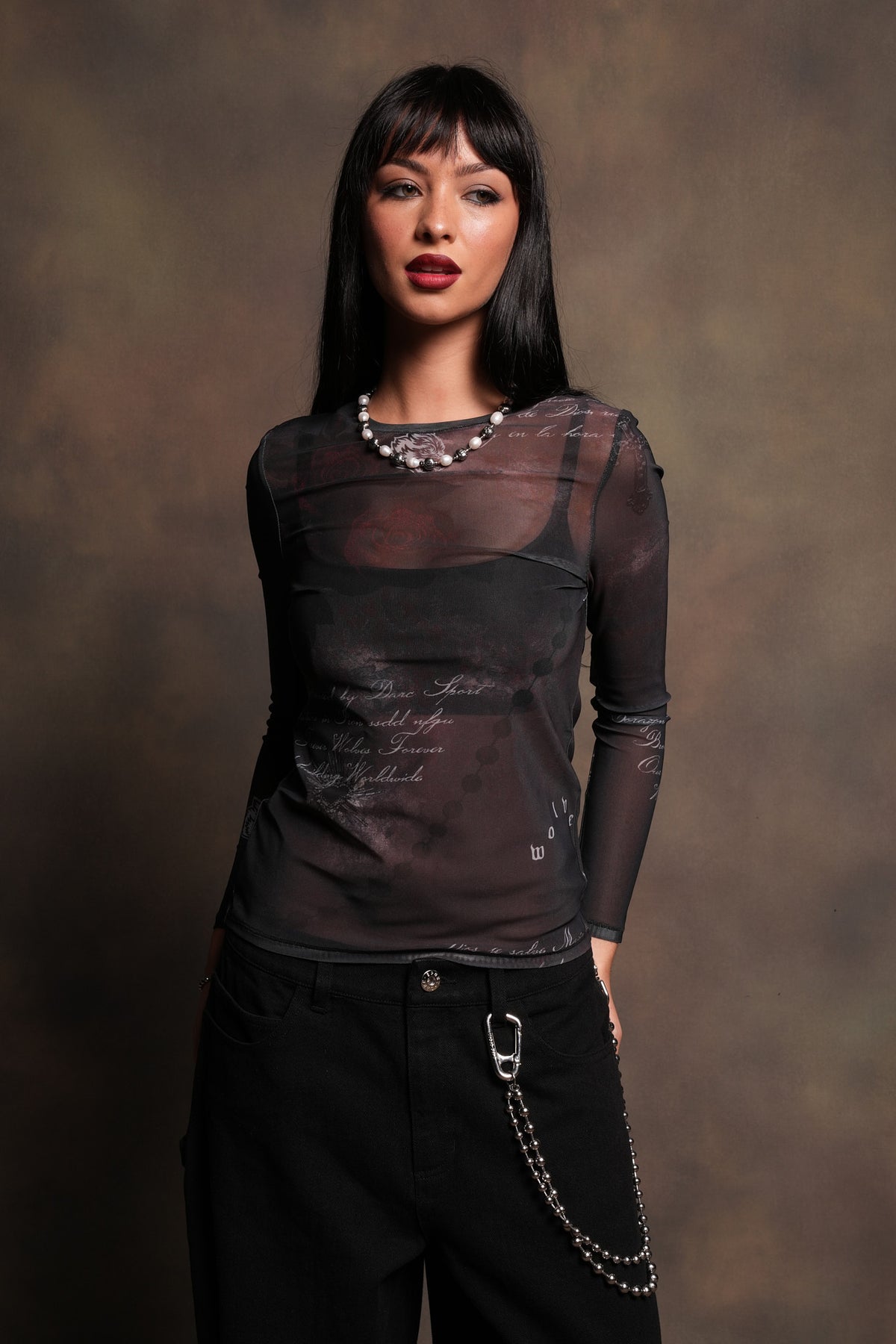 Devocion Eterna Shea Mesh Ls Top In Midnight Sorrow
