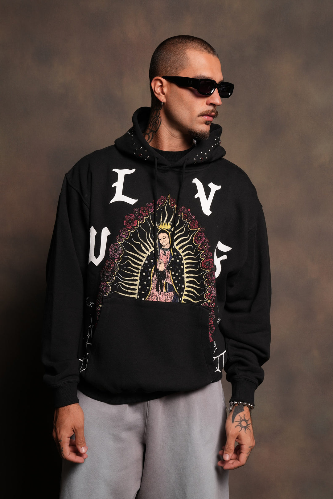 Dama De Las Rosas Bishop Hoodie In Black