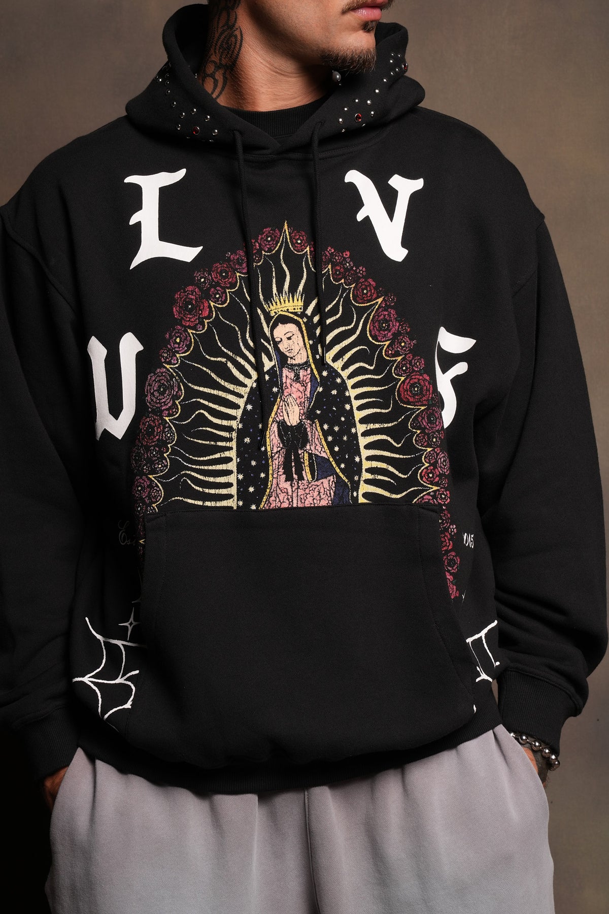 Dama De Las Rosas Bishop Hoodie In Black