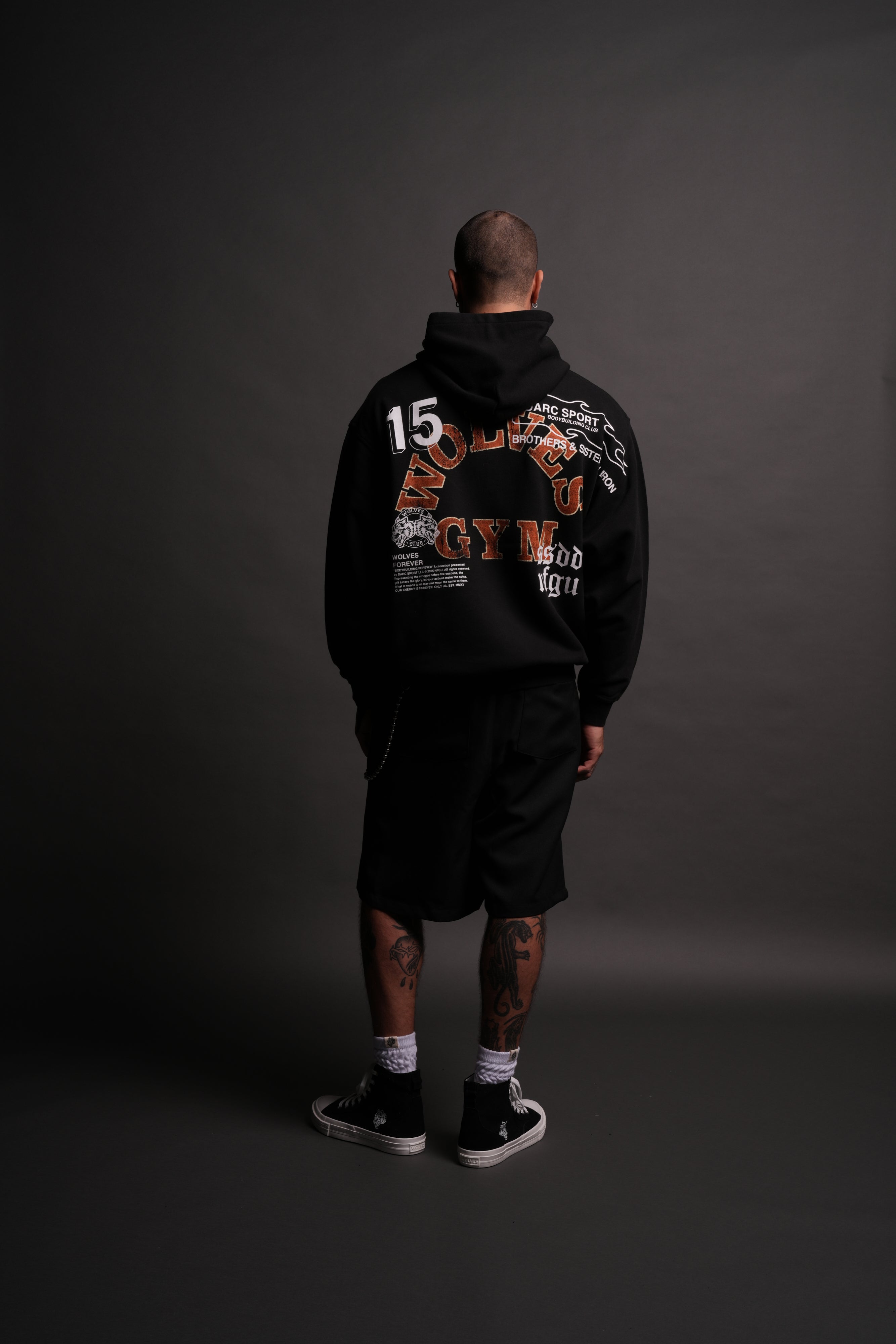 Wolves Gym V2 "Pierce" Hoodie in Black