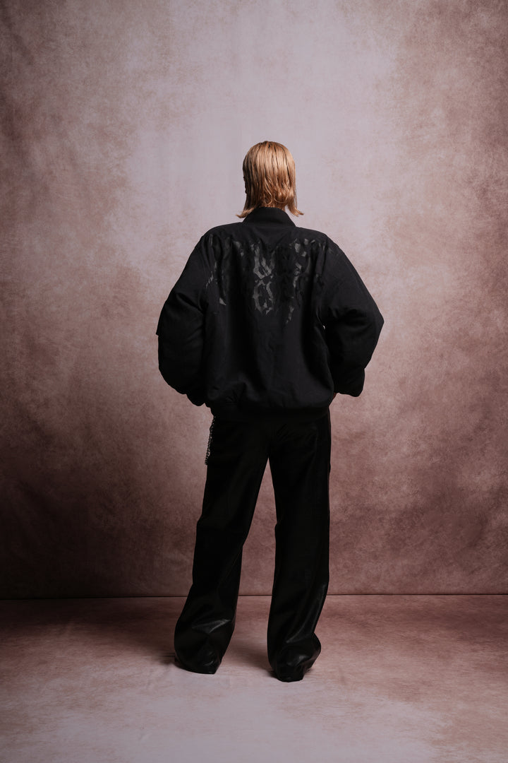 Patched Wolf Hesh Cloud Quilted Reversible Bomber Jacket in Black