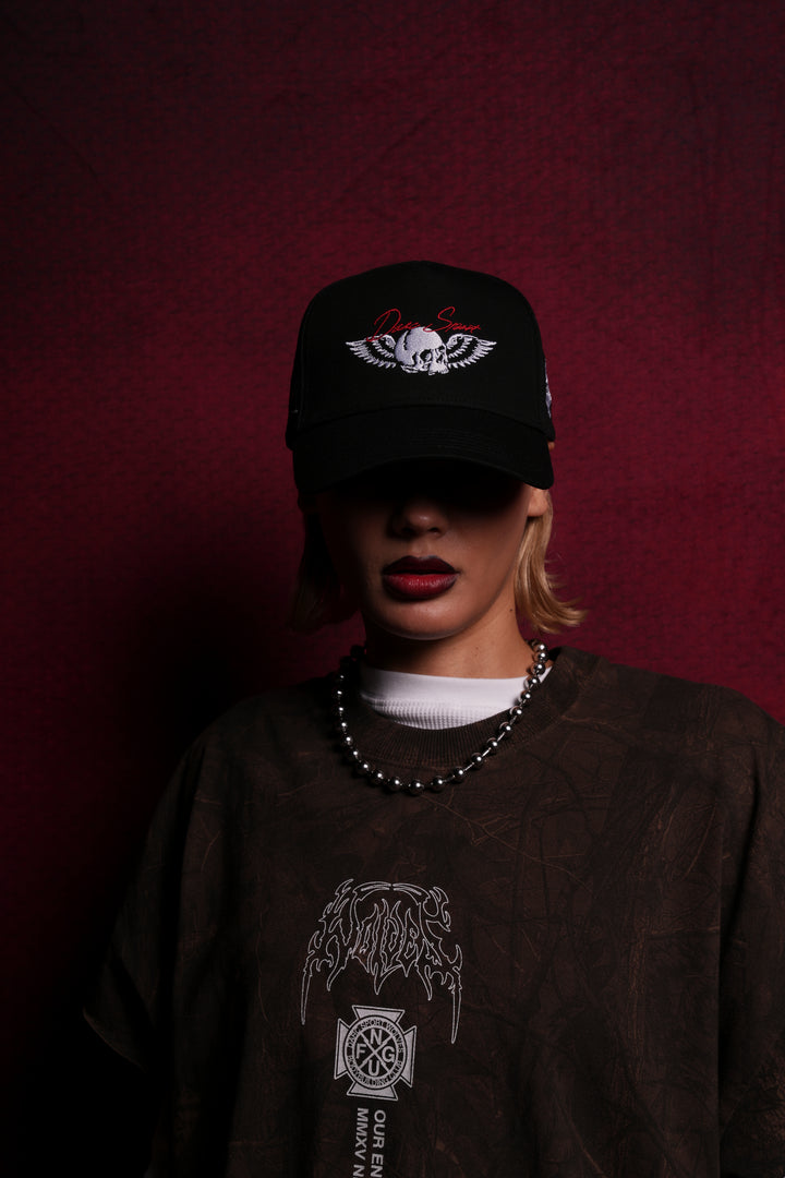 Nomad 5 Panel Hat in Black