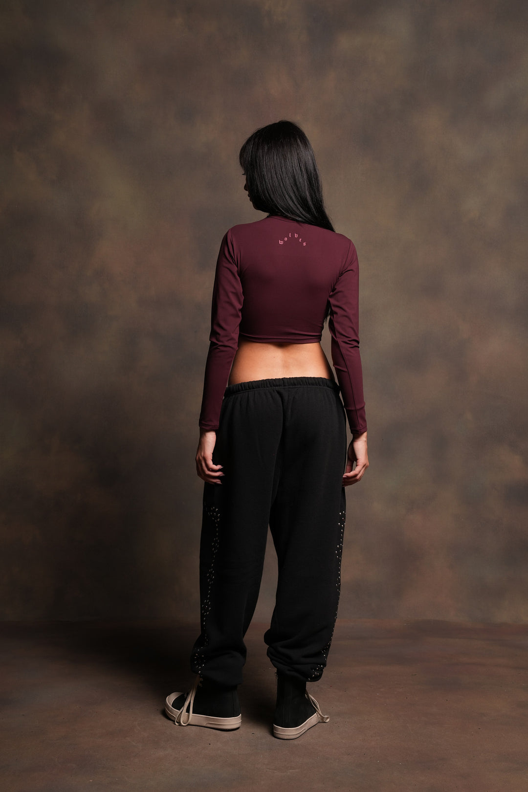 She Wolf Pyramid Energy Ls Top In Deep Cherry Red
