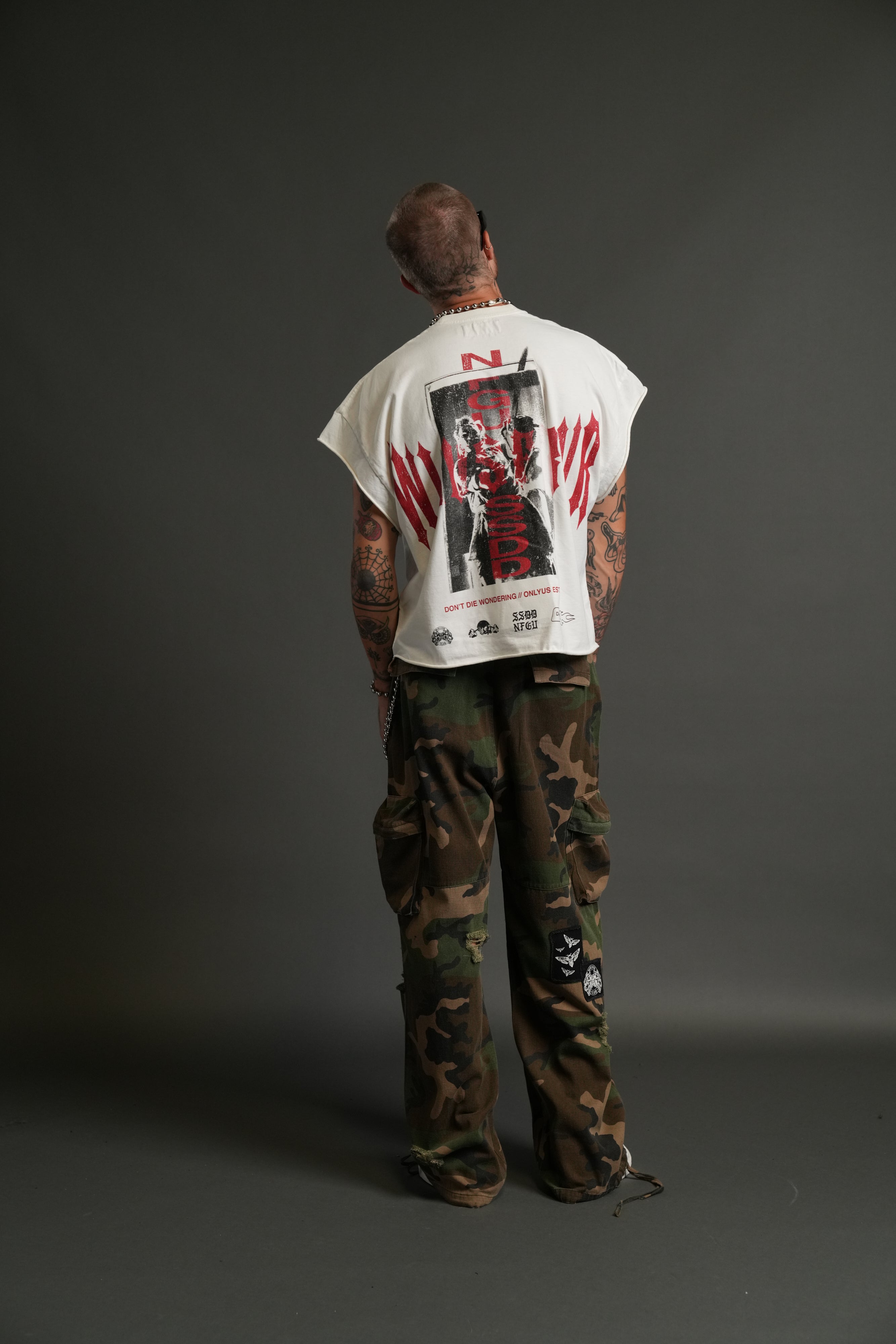 Born Darc Grunge Cut-Off Tee in Cream