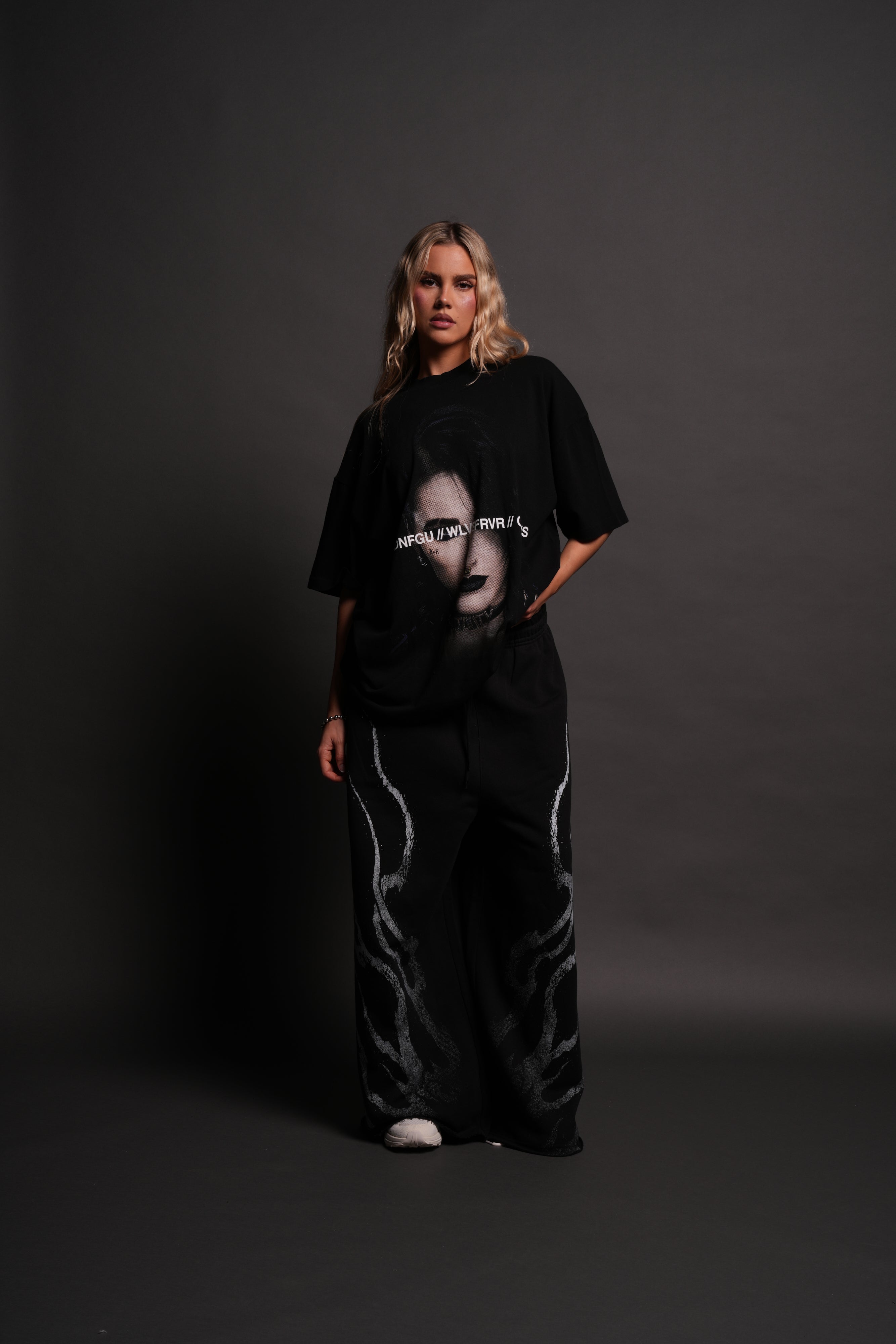 Ripley "Premium" Oversized Tee in Black