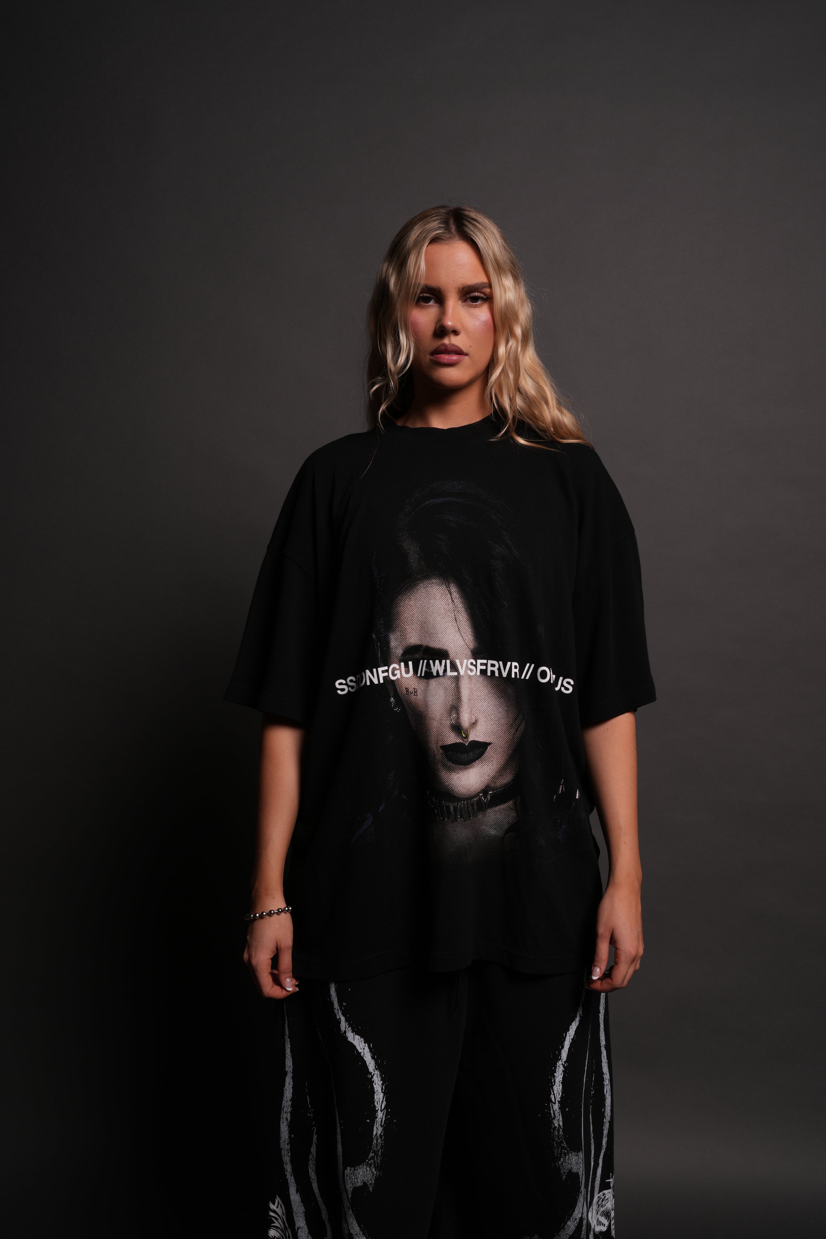 Ripley "Premium" Oversized Tee in Black