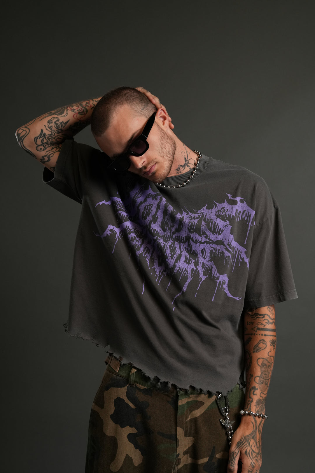 Drip Hesh Destroyed Grunge "Box Cut" Tee in Wolf Gray