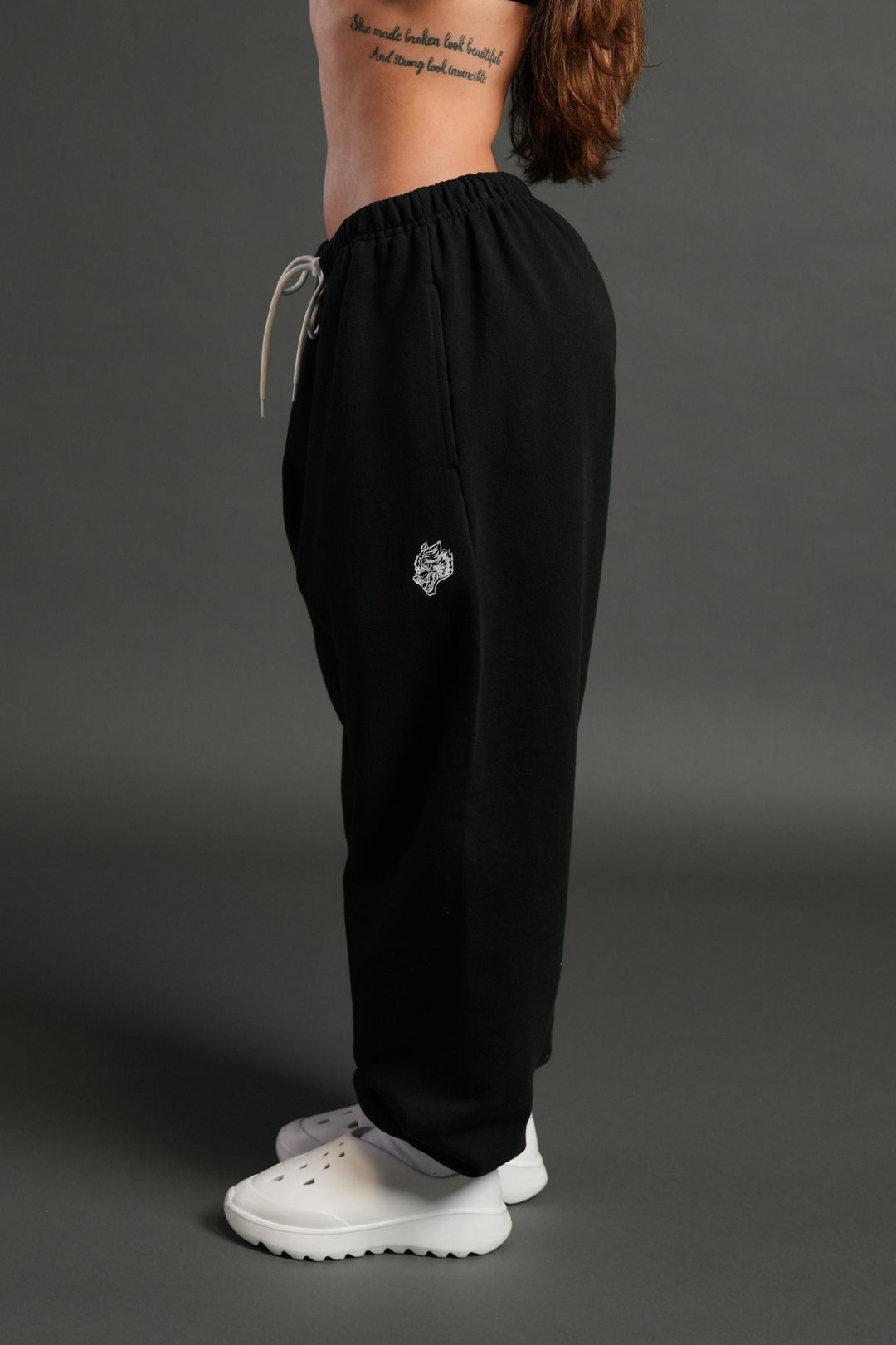 Dual Lounger Unisex Sweat Pants in Black