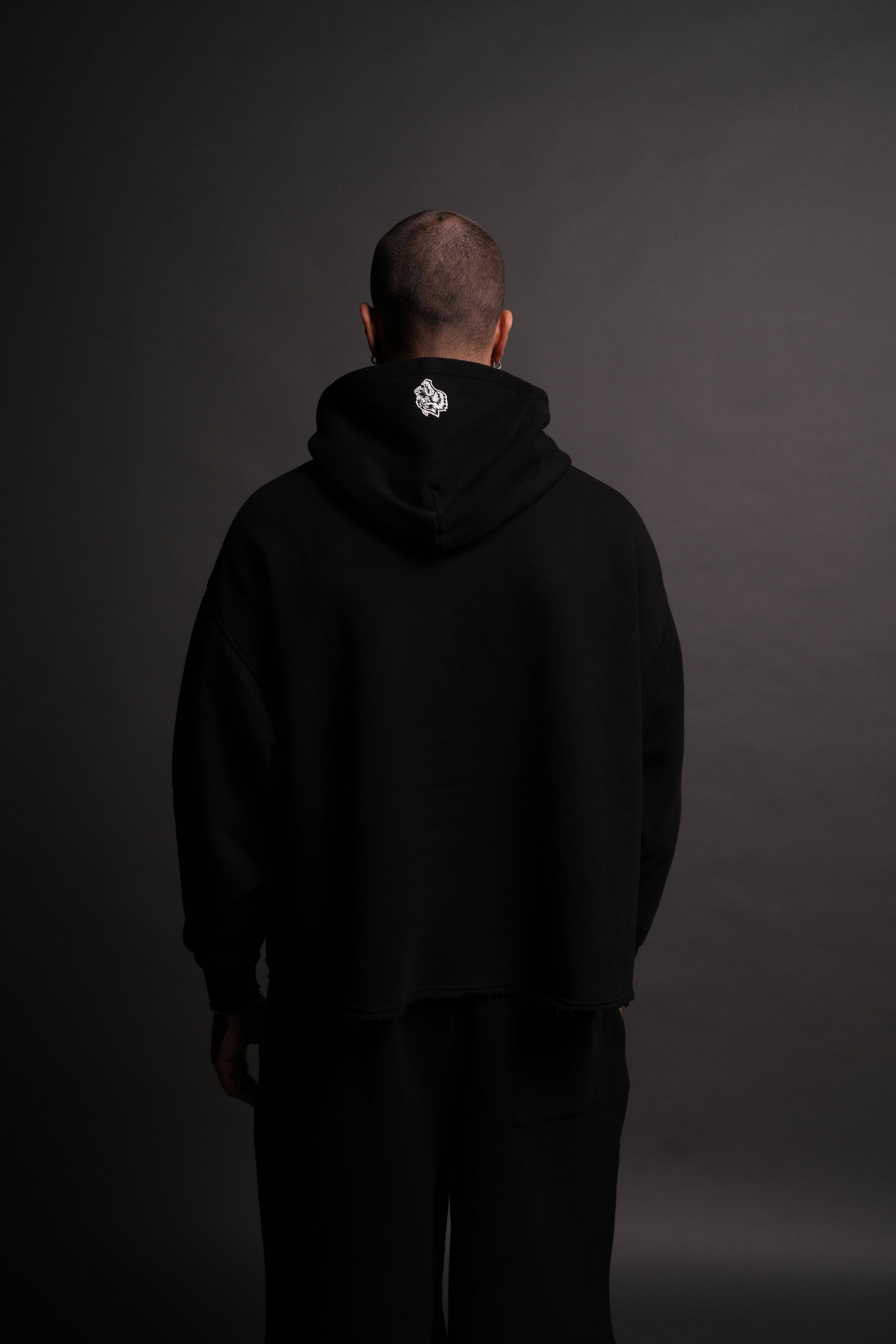 SSDDNFGU FRVR Raw Hem "Box Cut" Pierce Hoodie in Black