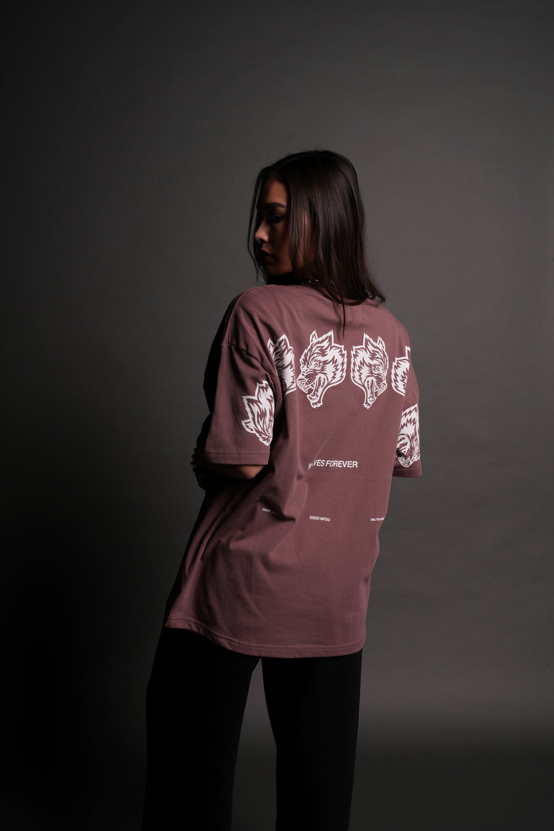 Wolves Have Your Back "Premium" Oversized Unisex Tee in Mauve